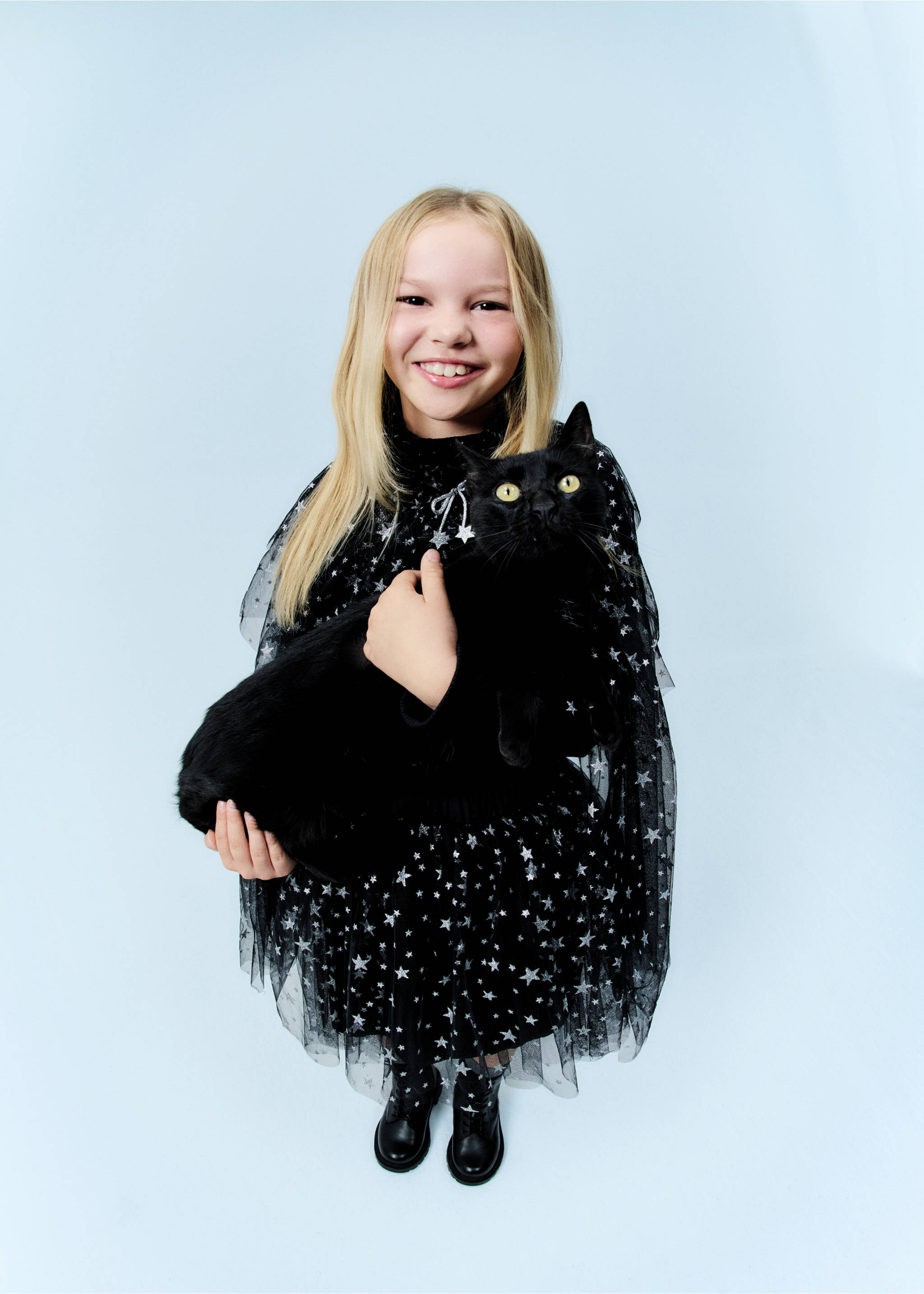 Star costume cape - Details of the article 6, Black. Ref: 17017136-00.