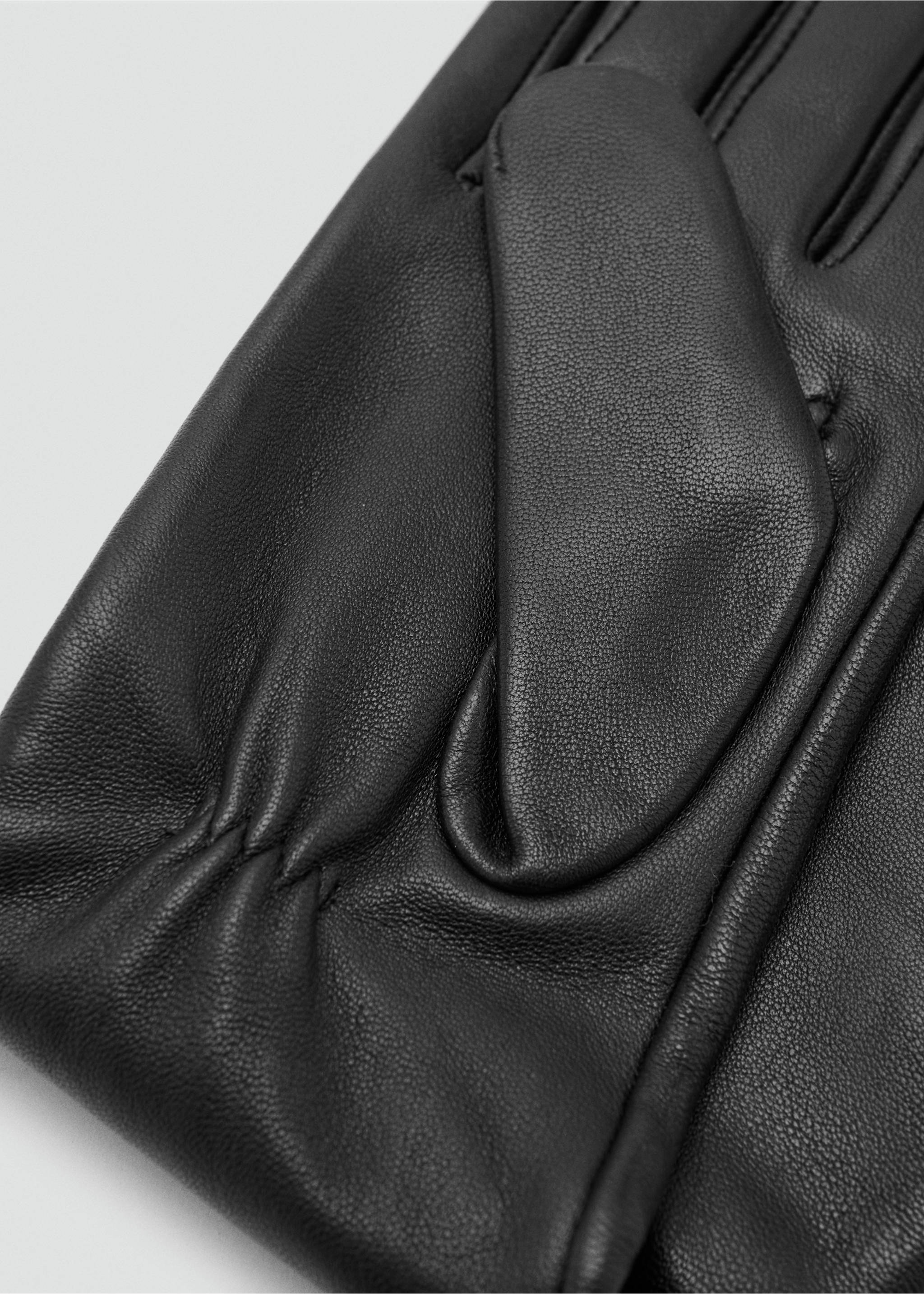 Leather long gloves - Details of the article 1, Black. Ref: 17017772-00.