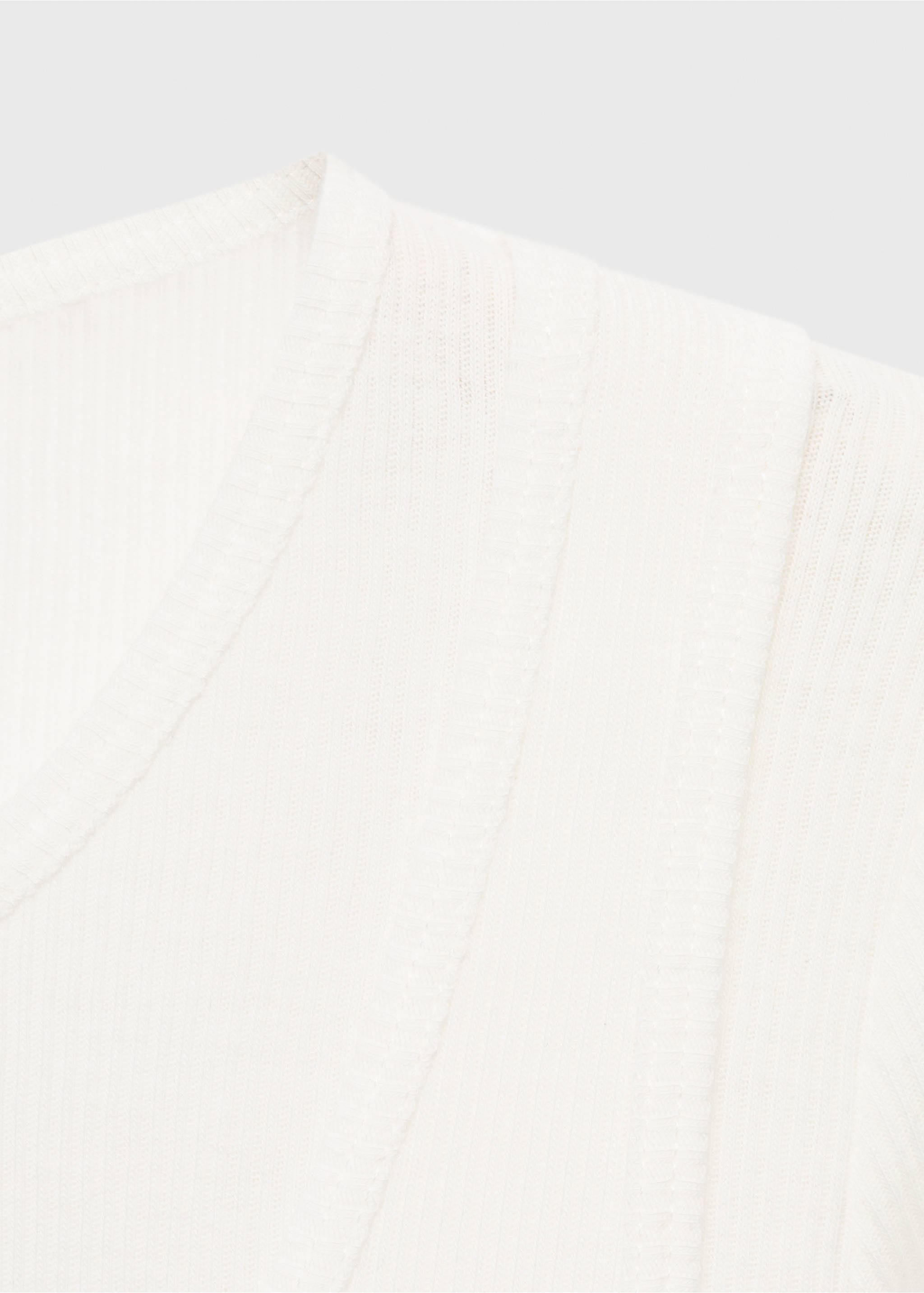 Double-layered T-shirt - Details of the article 8, Off White. Ref: 17017778-00.