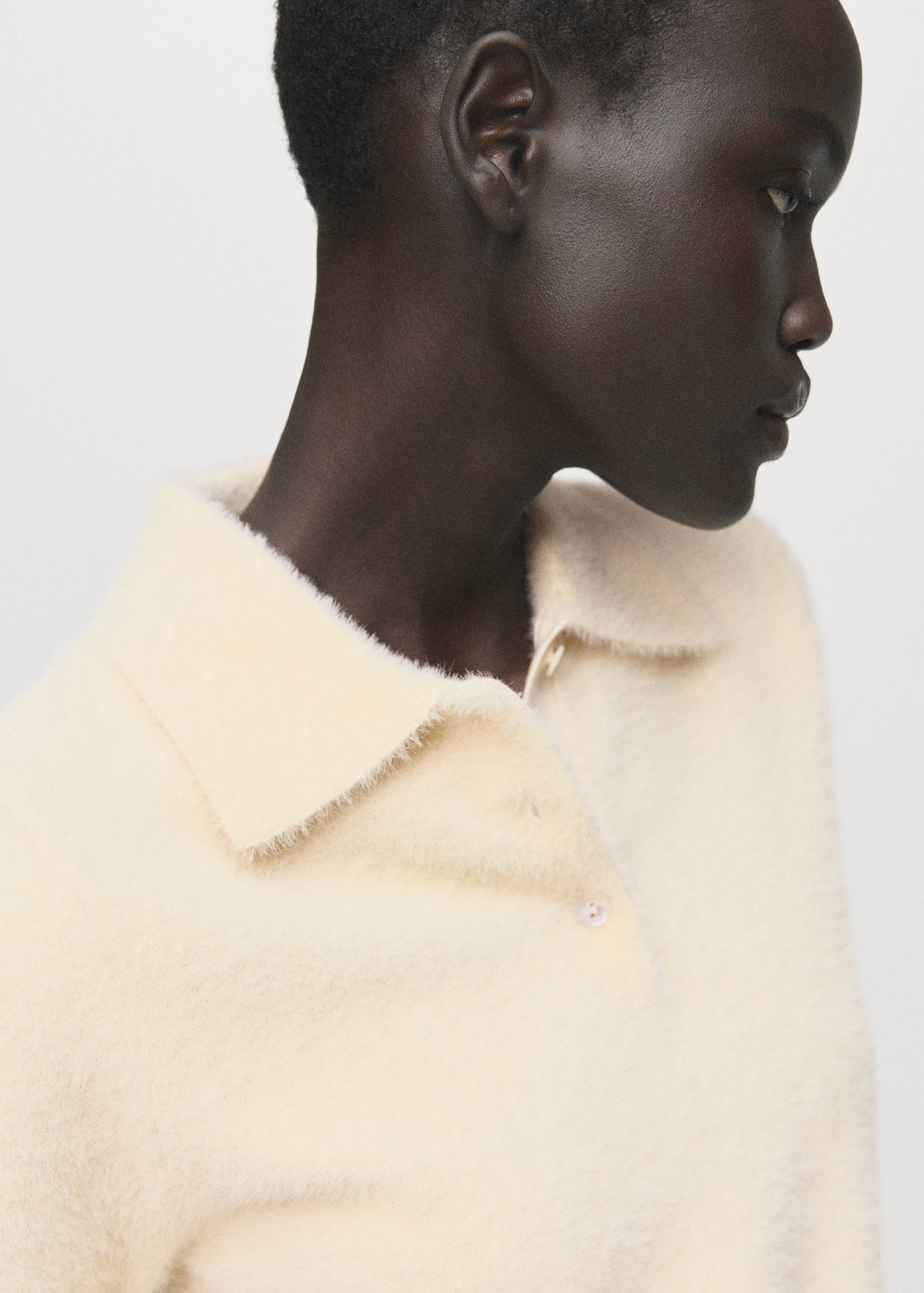 Poloshirt mit Pelzeffekt - Detail des Artikels 1