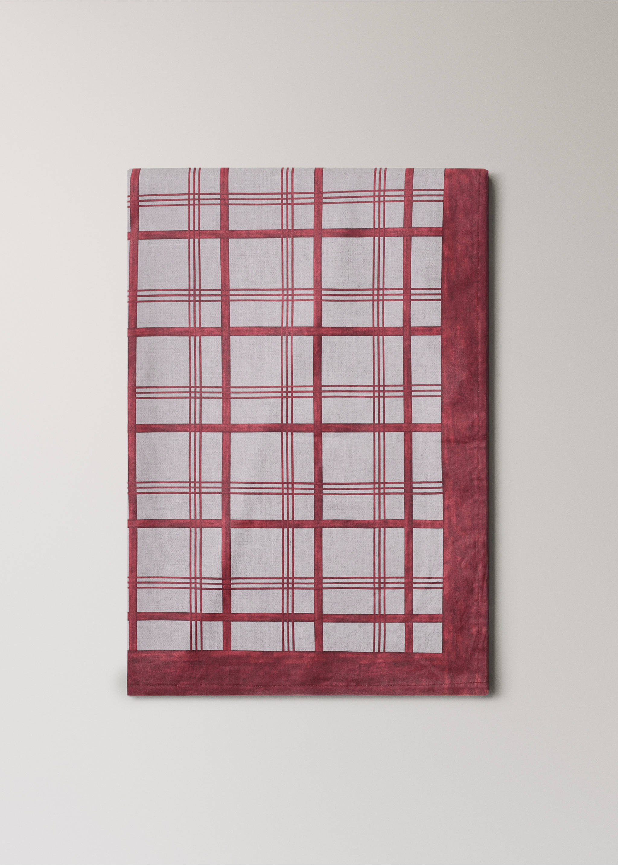Resin-coated striped tablecloth for 2 to 4 guests - Article without model, Red. Ref: 17017804-00.