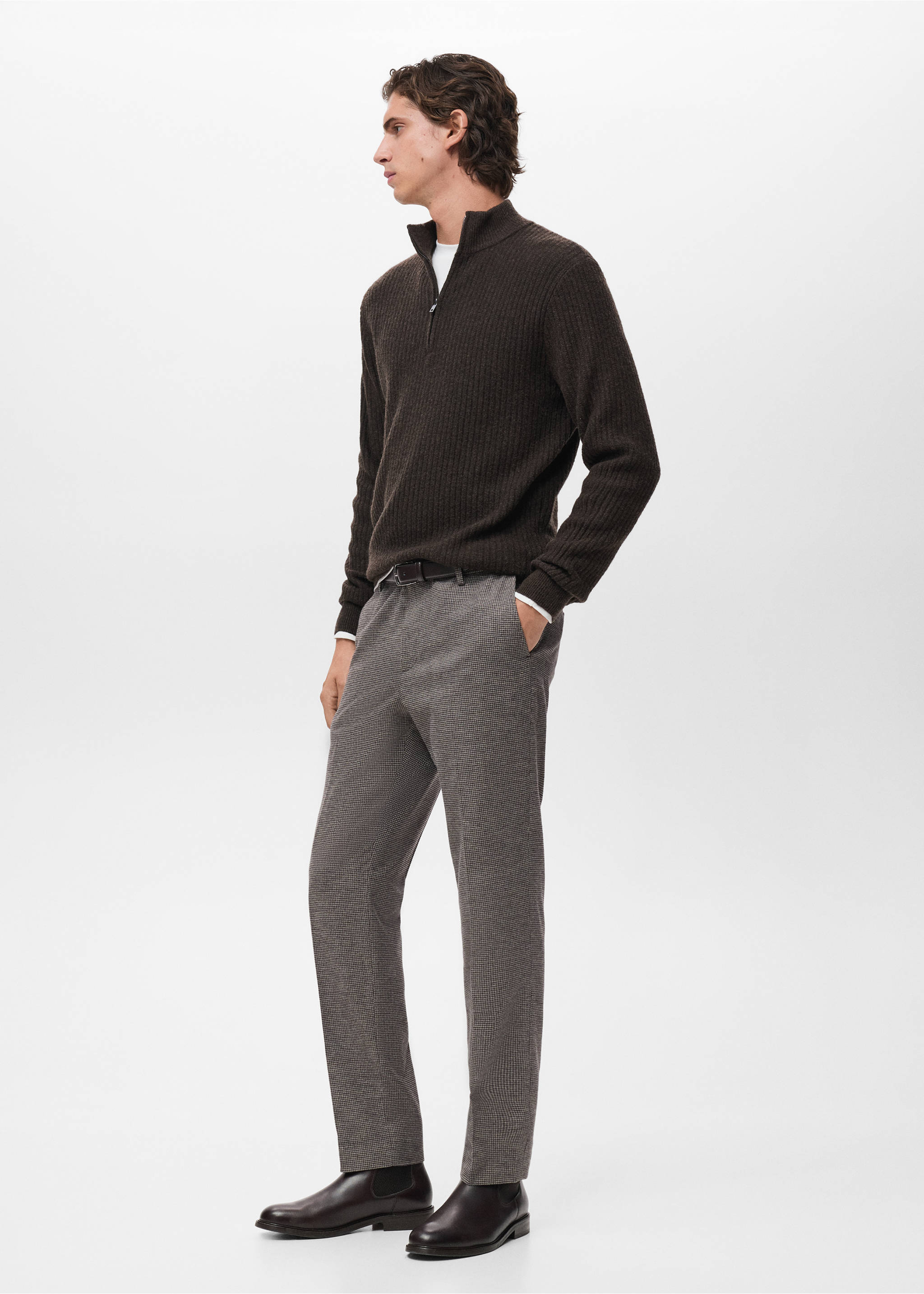 Slim-fit flannel trousers - Details of the article 2, Brown. Ref: 17017886-00.