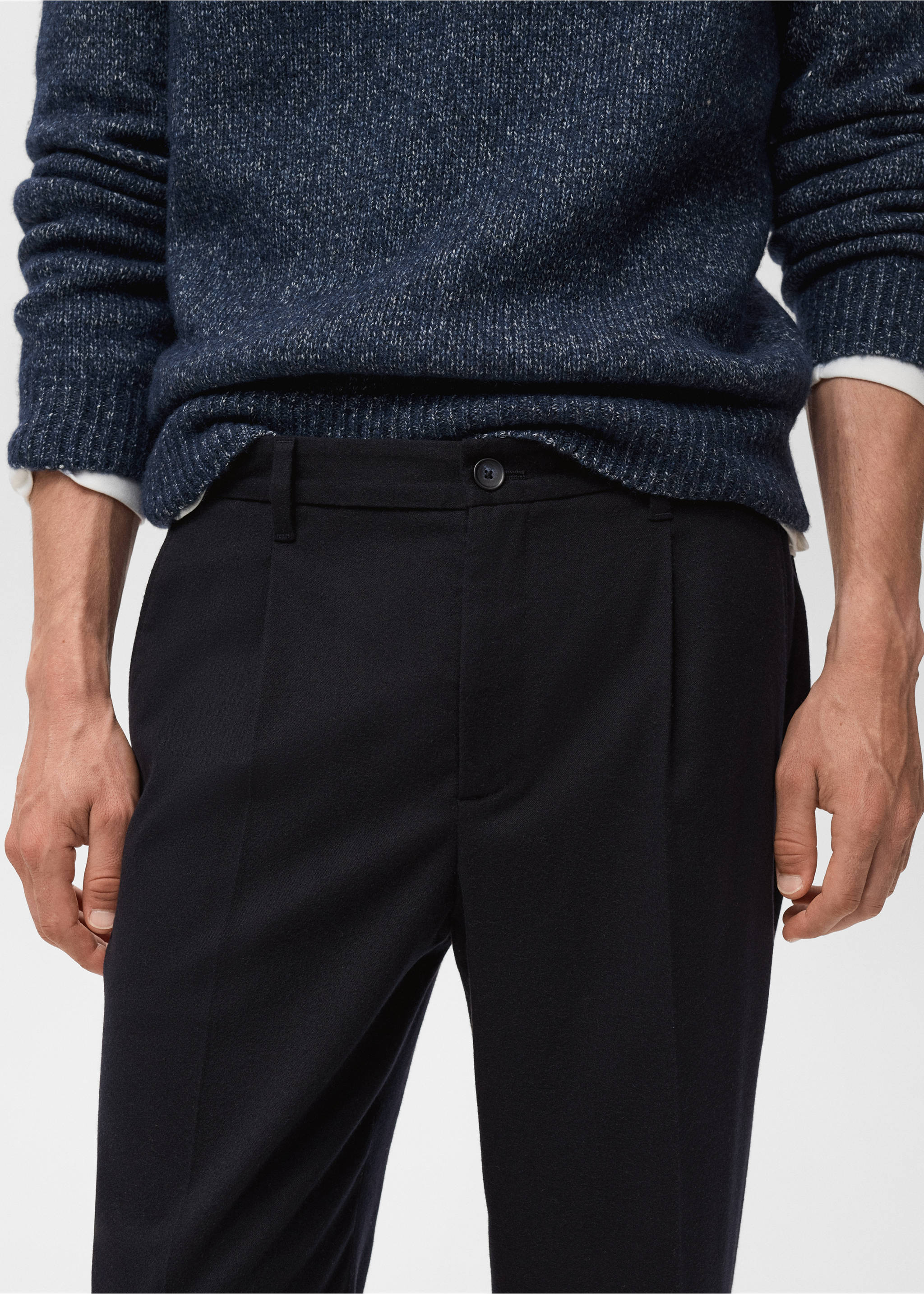 Regular-fit pleated flannel trousers - Details of the article 1, Navy. Ref: 17017888-00.
