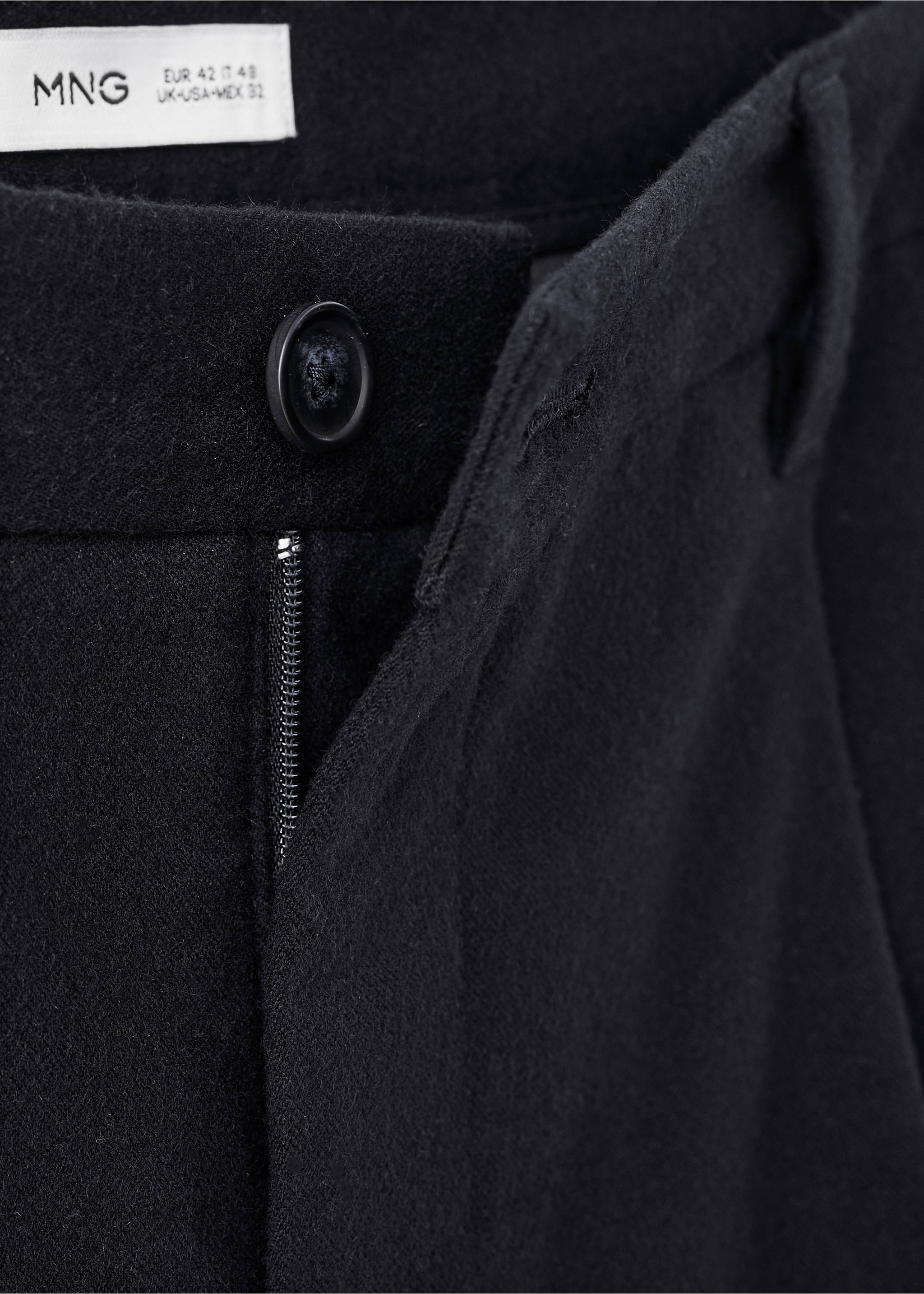 Regular-fit pleated flannel trousers - Details of the article 8, Navy. Ref: 17017888-00.