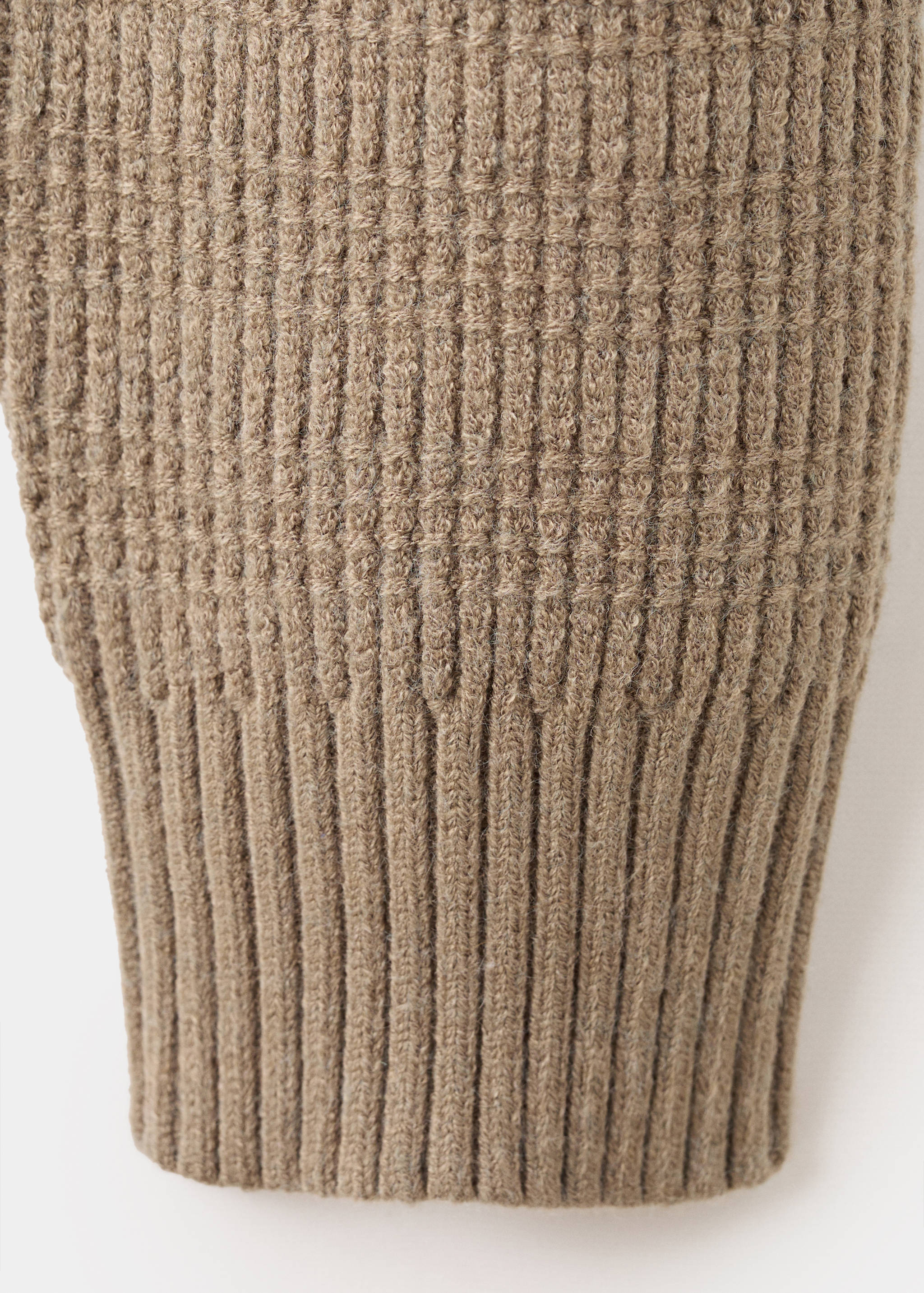 Strukturierter Strickpullover - Detail des Artikels 0