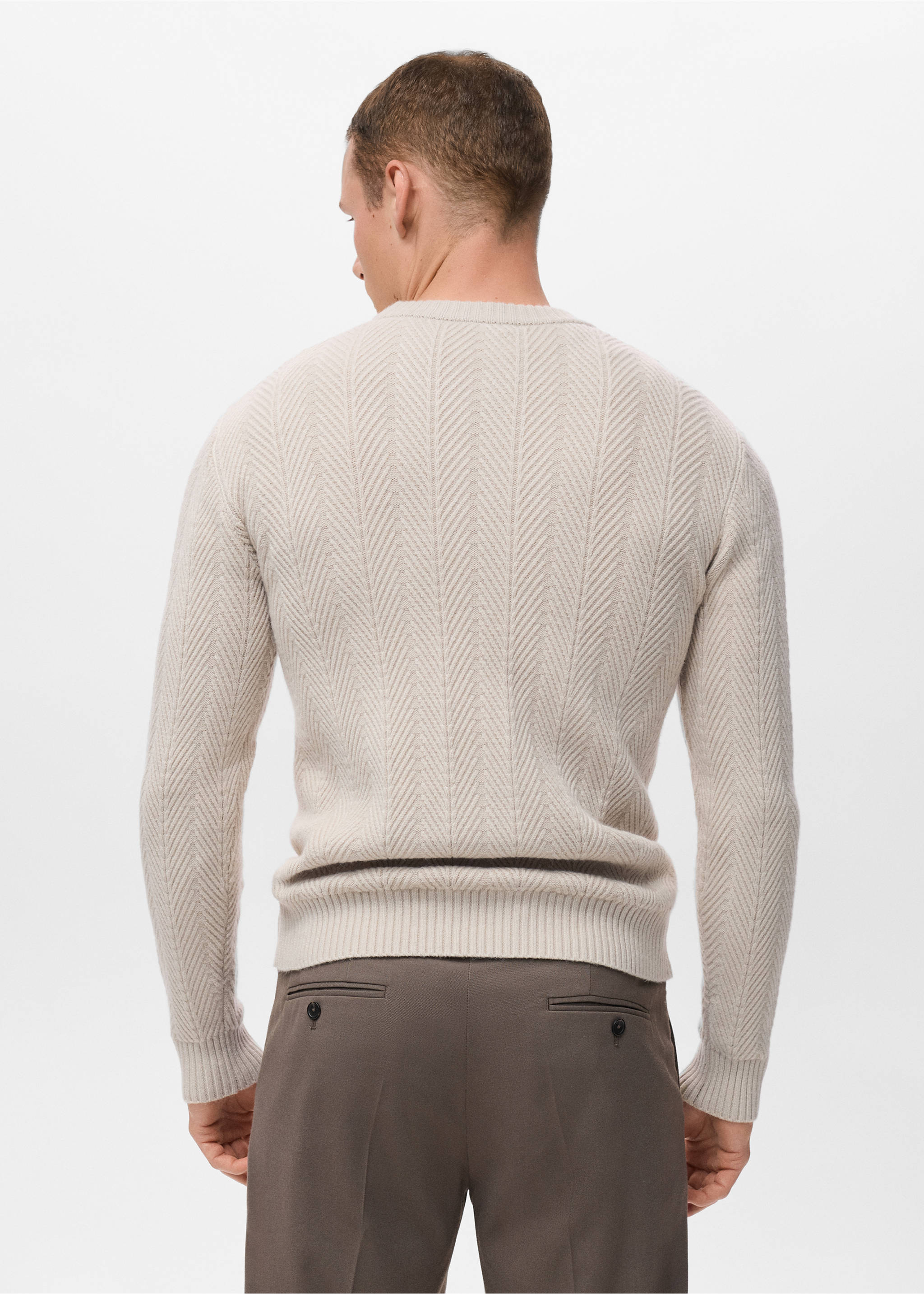 Herringbone structured sweater - Reverse of the article, Ecru. Ref: 17017904-00.