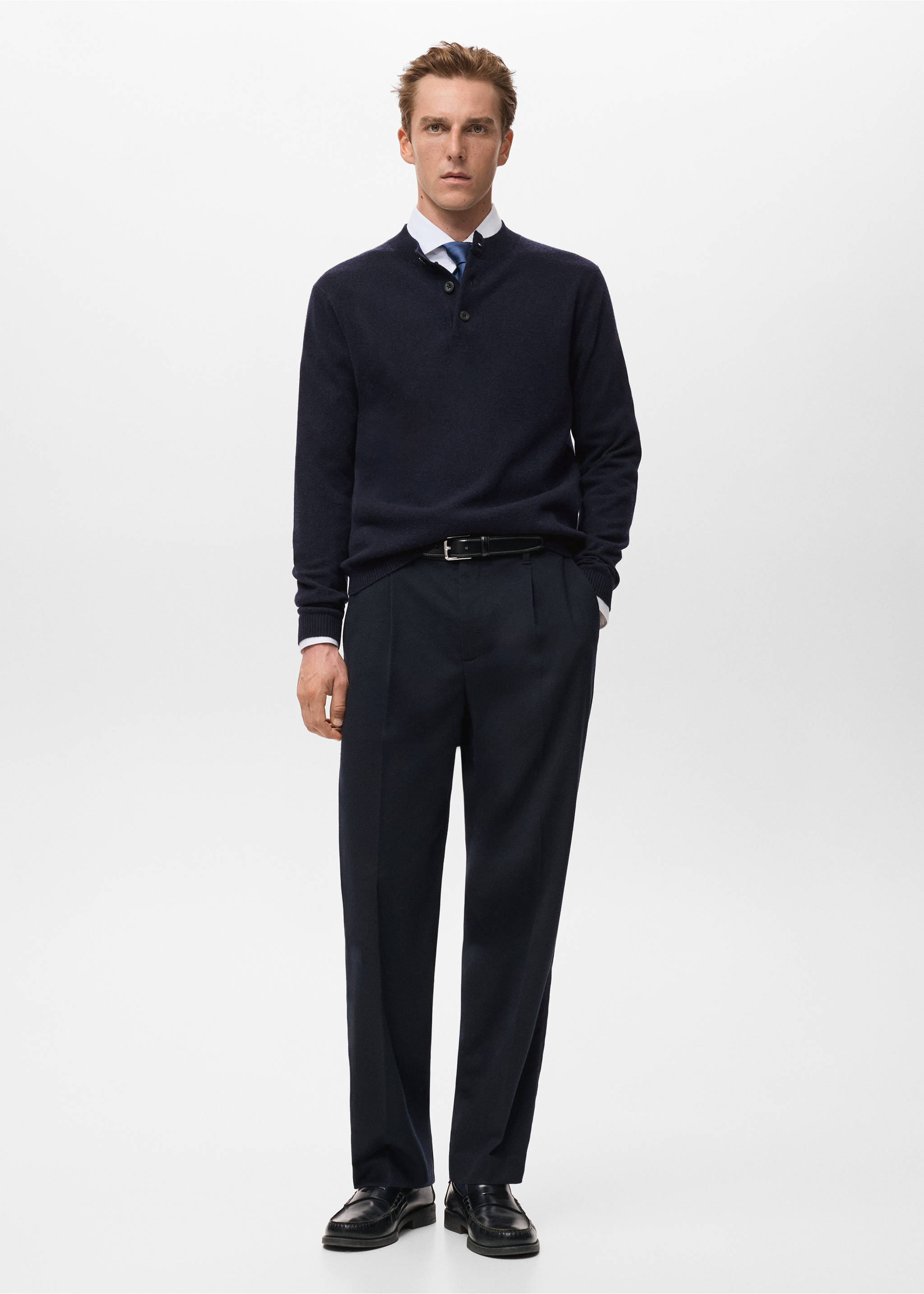 100% extra-fine wool knitted sweater - General plane, Navy. Ref: 17017905-00.