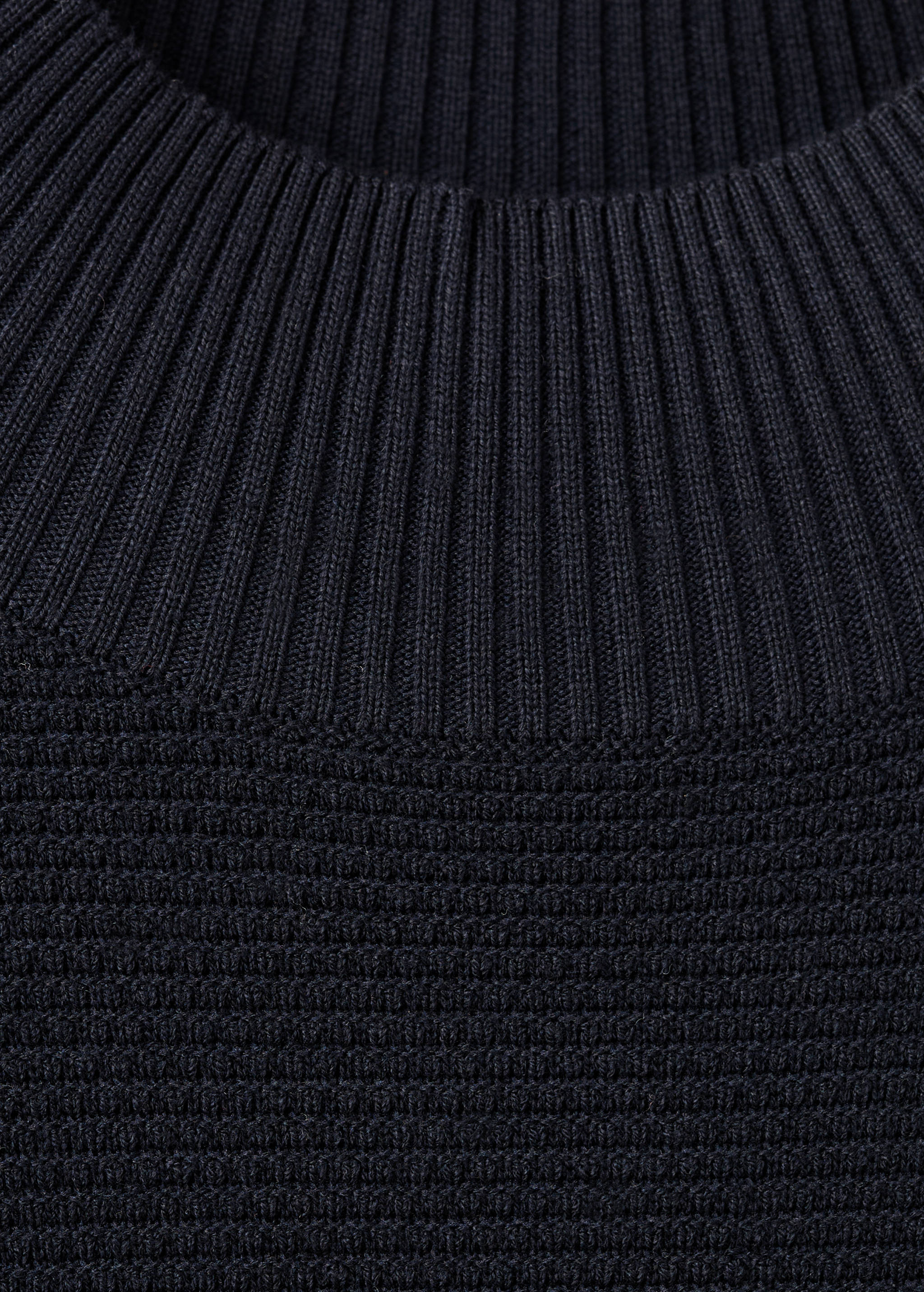 Structured perkins-neck sweater - Details of the article 0