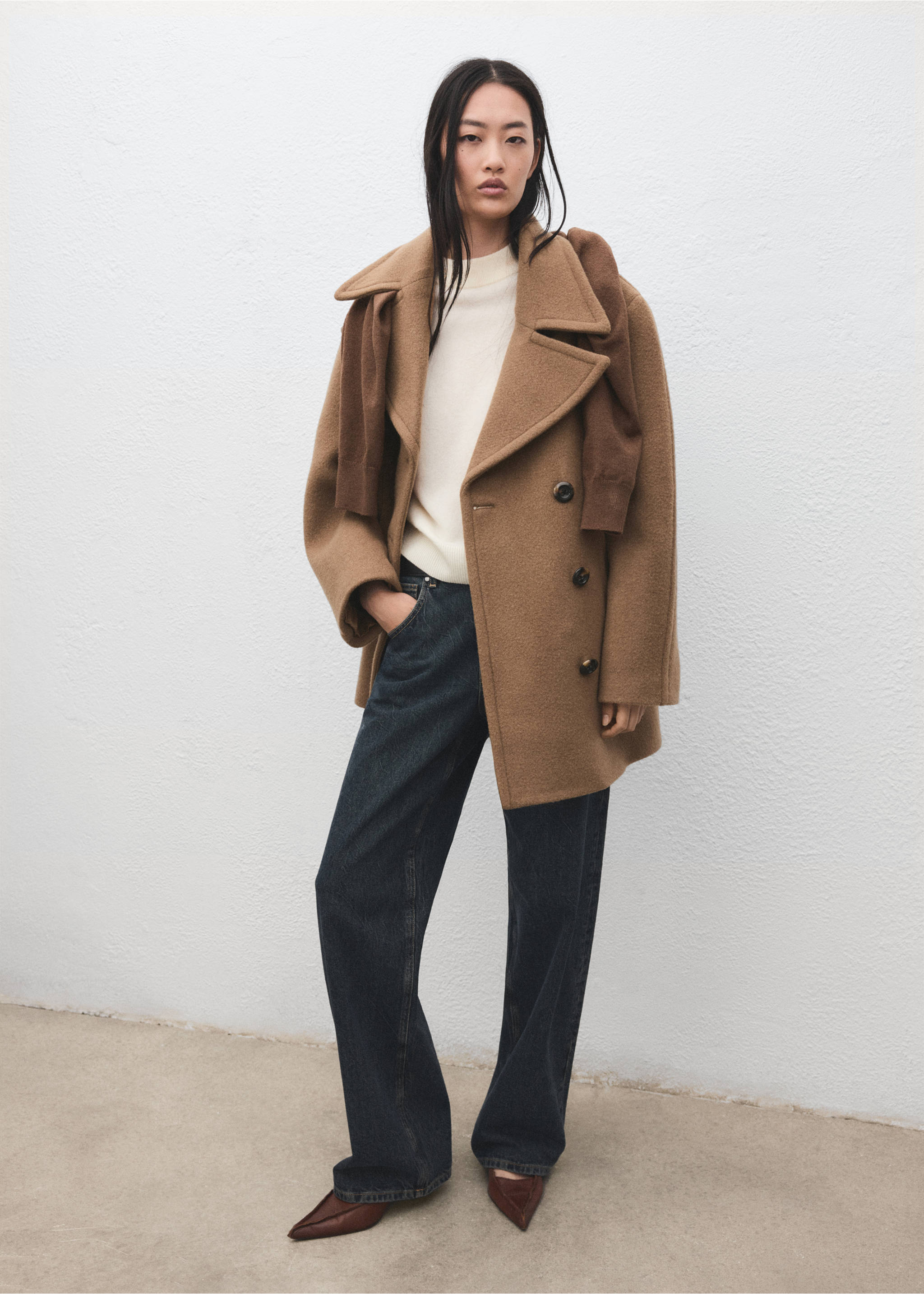 Manteco wool double-breasted coat - General plane, Medium Brown. Ref: 17017912-00.