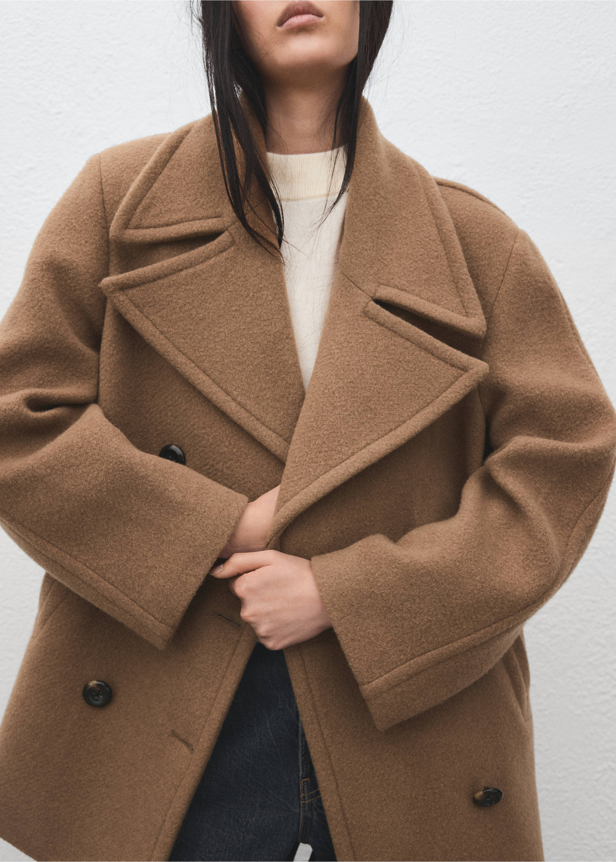 Manteco wool double-breasted coat - Details of the article 3, Medium Brown. Ref: 17017912-00.