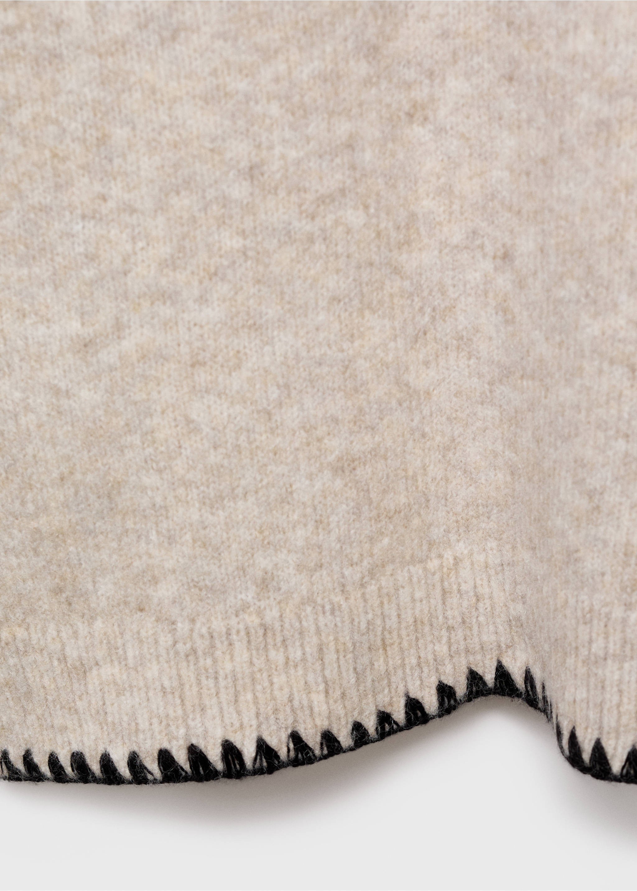 Knit embroidered sweater - Details of the article 0, Sand. Ref: 17018268-00.