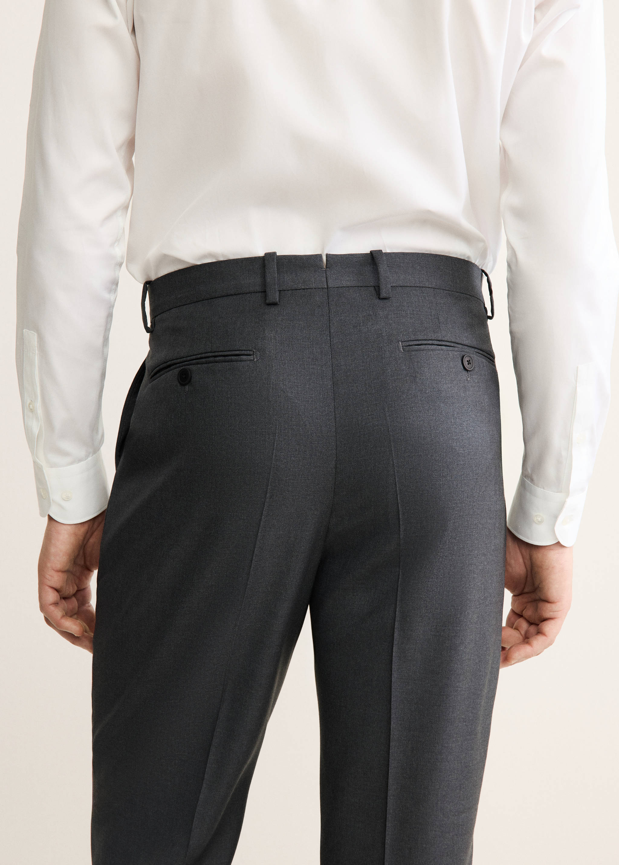 Flanell-Anzughose aus 100 % italienischer Wolle - Detail des Artikels 3