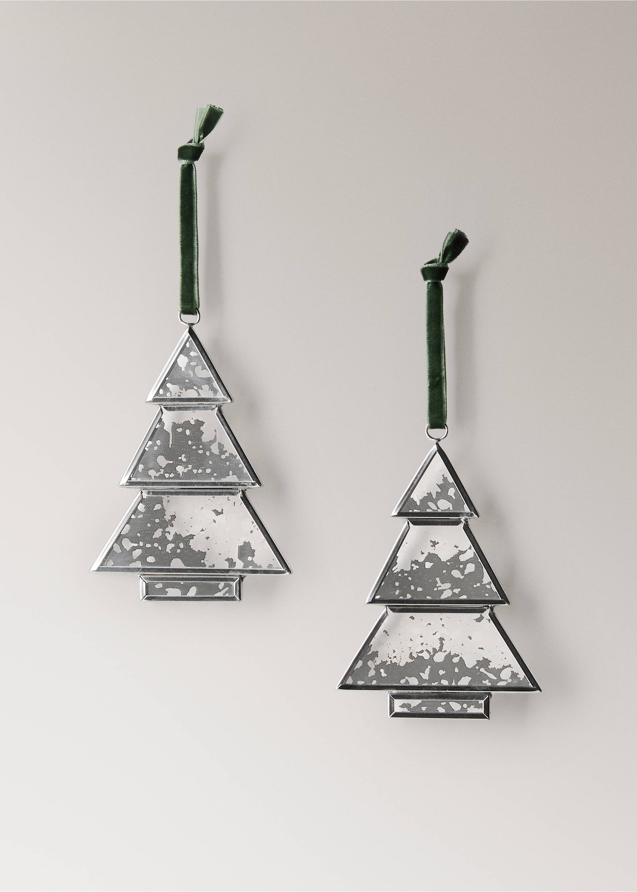 Baumschmuck aus Glas - Detail des Artikels 2, Silber. Ref: 17018291-00.