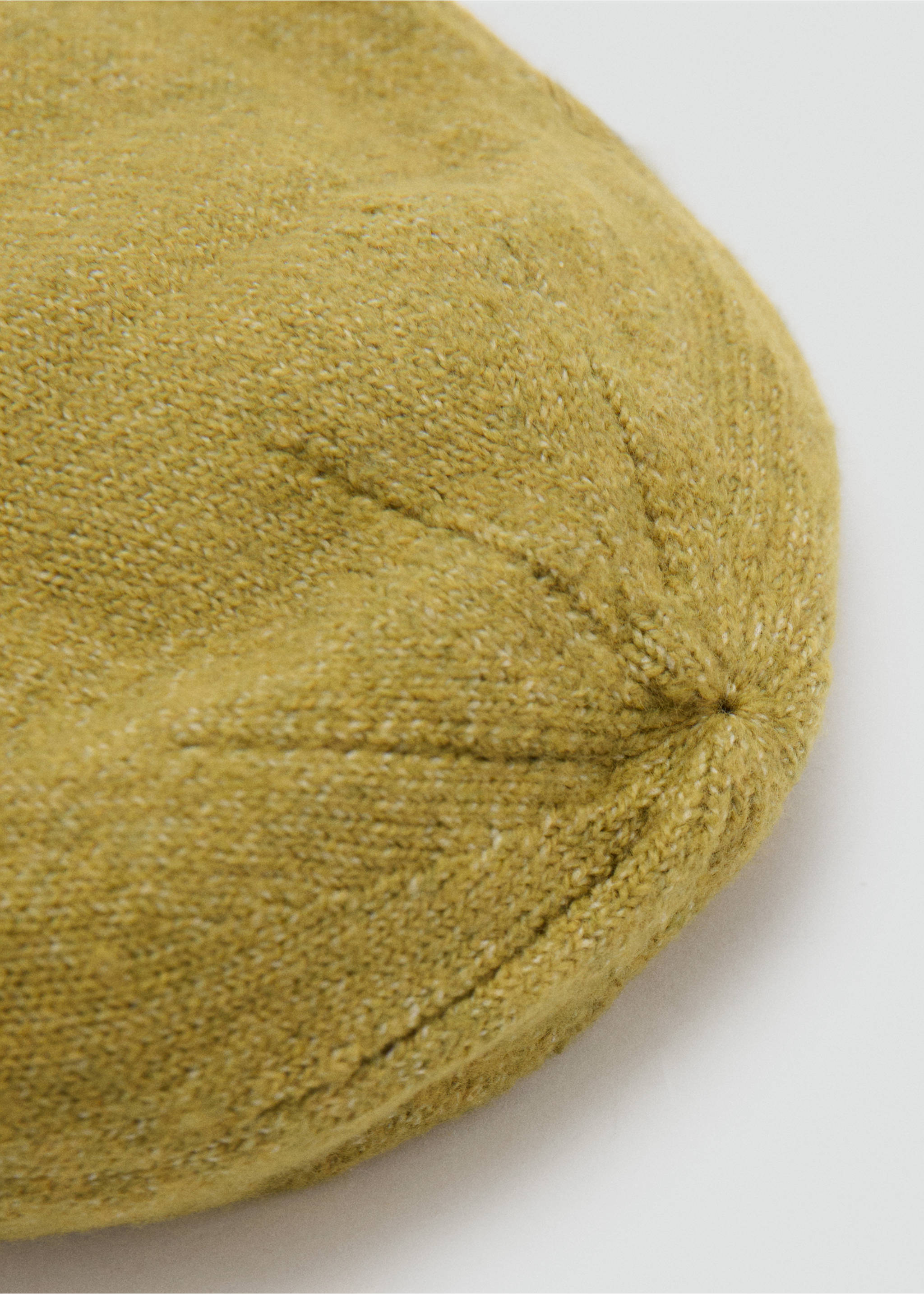 Knitted bonnet - Details of the article 1, Green. Ref: 17018633-00.