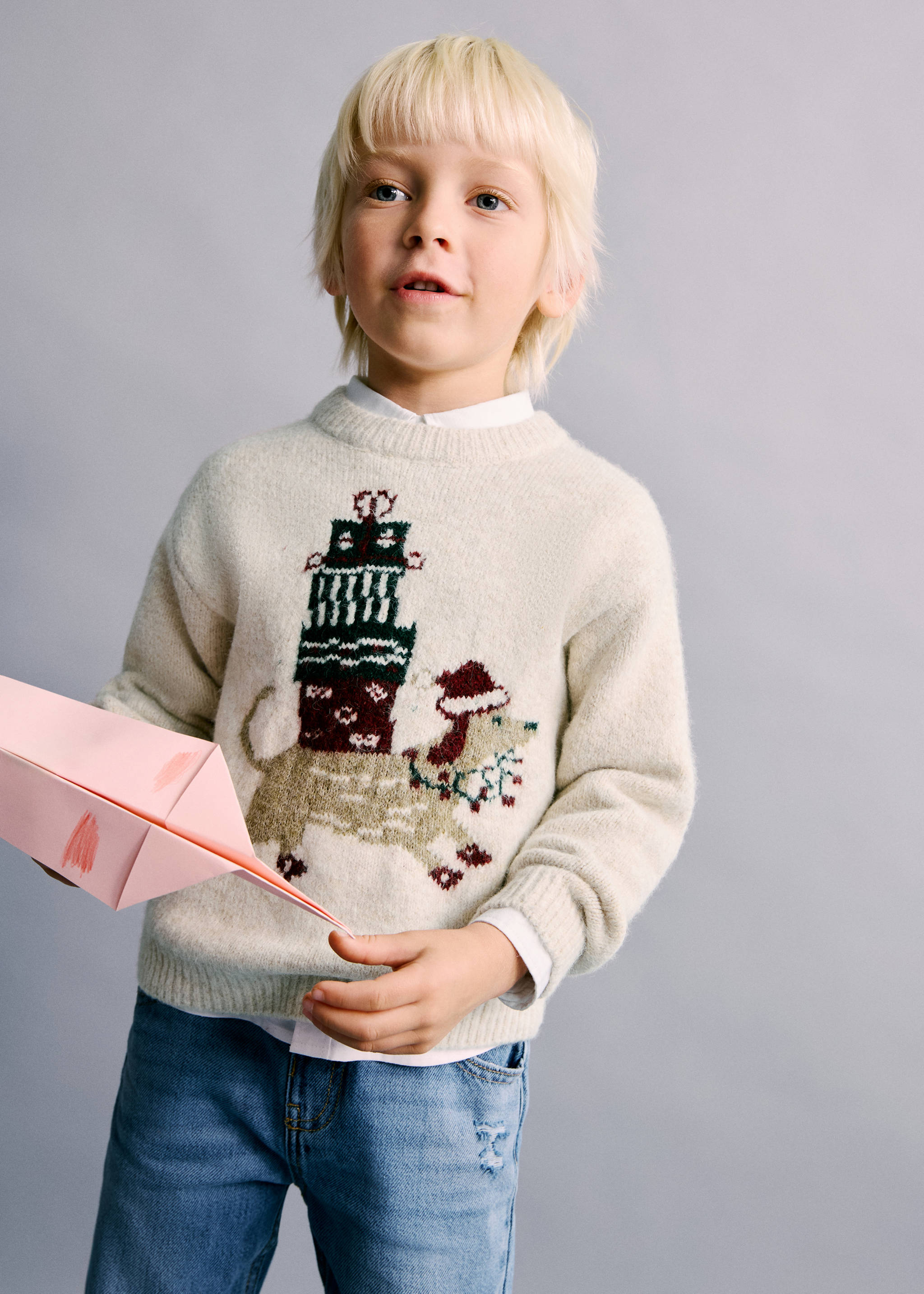 Pull-over brodé Noël - Plan moyen
