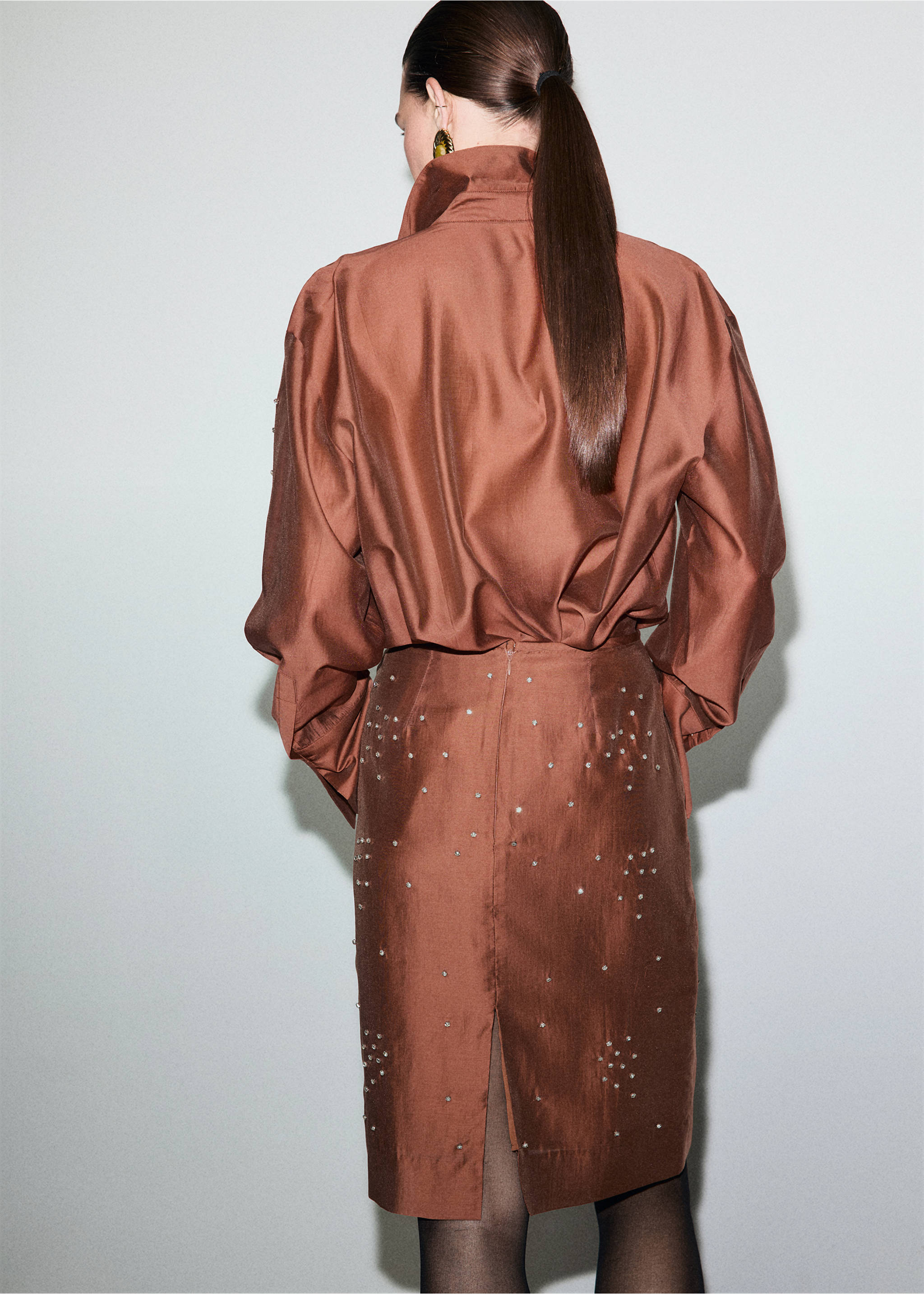Brown shirt from the back, featuring a high collar and long sleeves., Russet. Ref: 17019108-00.