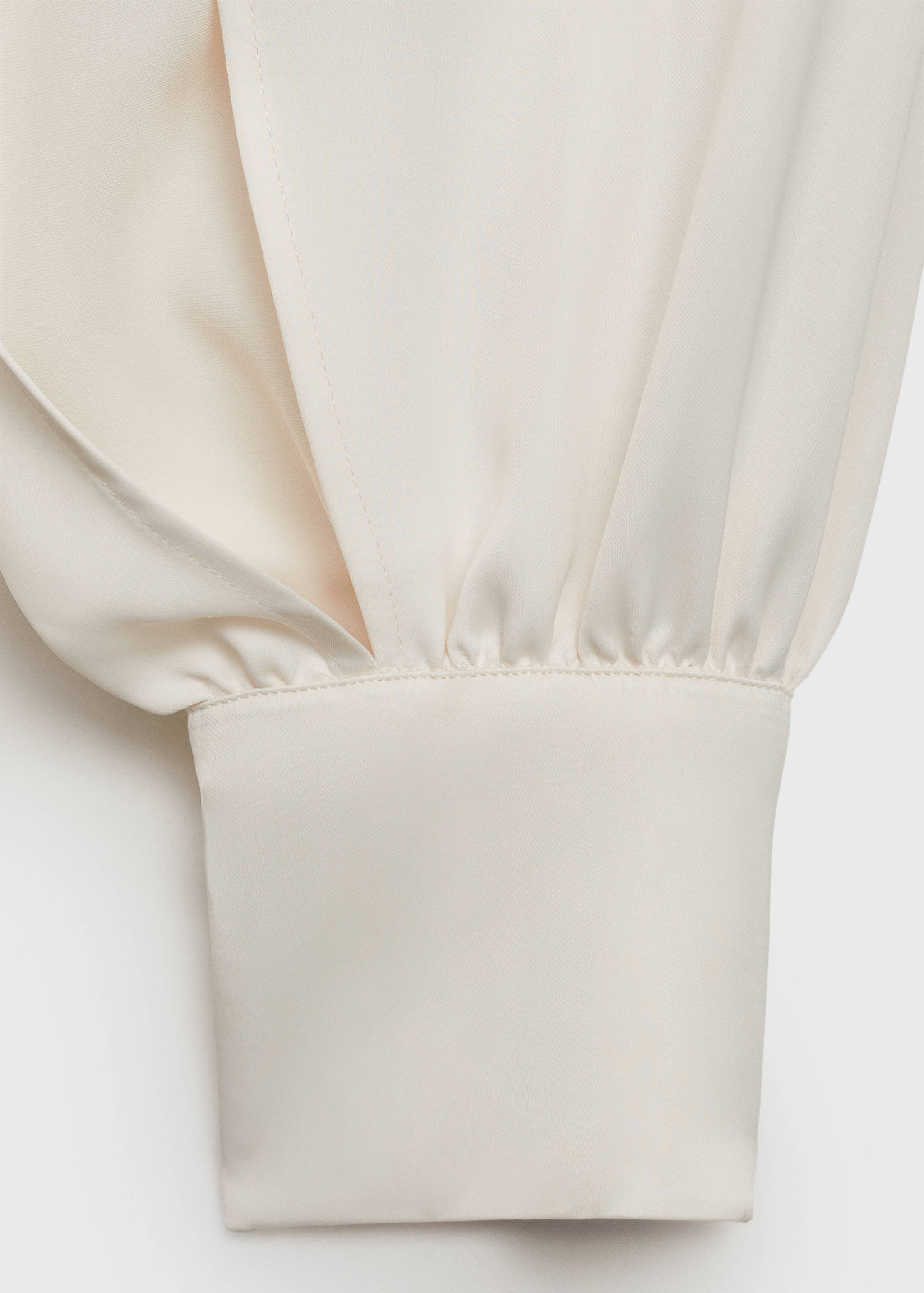 Satin dress with slit sleeves - Details of the article 8