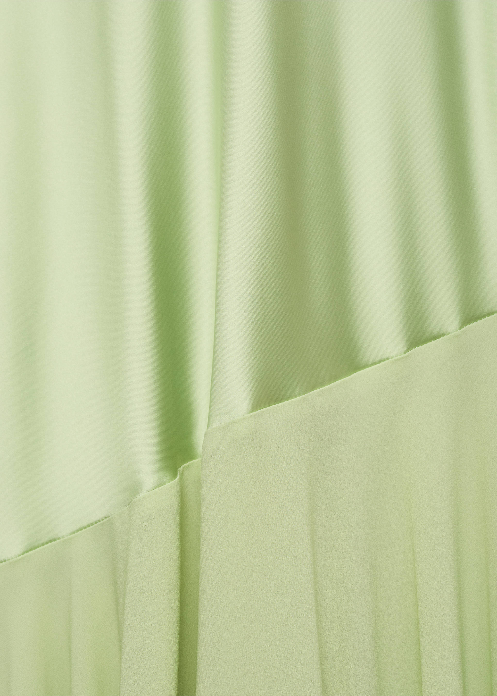 Combined dress with asymmetrical cut - Details of the article 0, Green. Ref: 17021127-00.