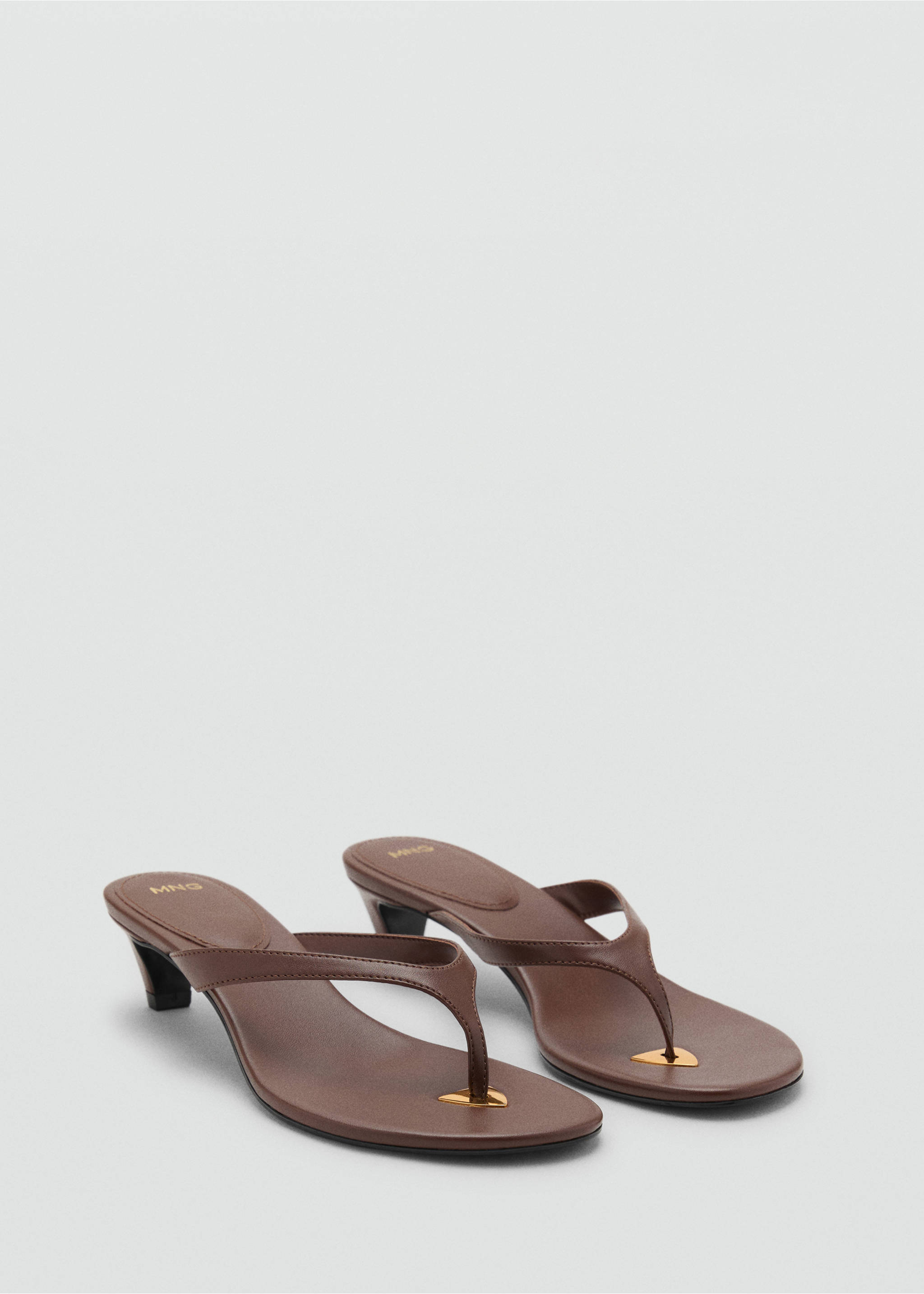 Heeled sandals with metallic detail - Medium plane, Chocolate. Ref: 17021129-00.