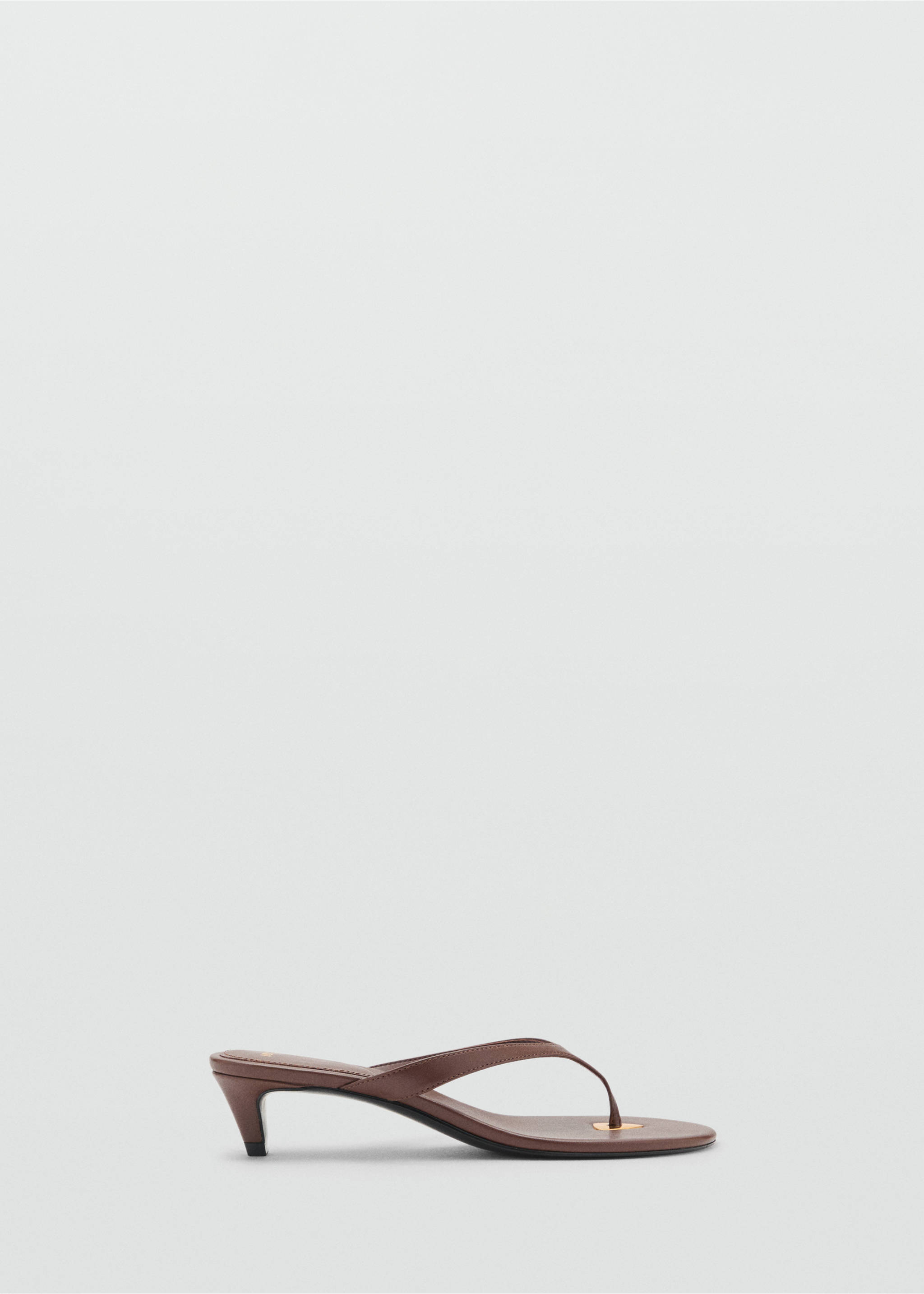Heeled sandals with metallic detail - Article without model, Chocolate. Ref: 17021129-00.