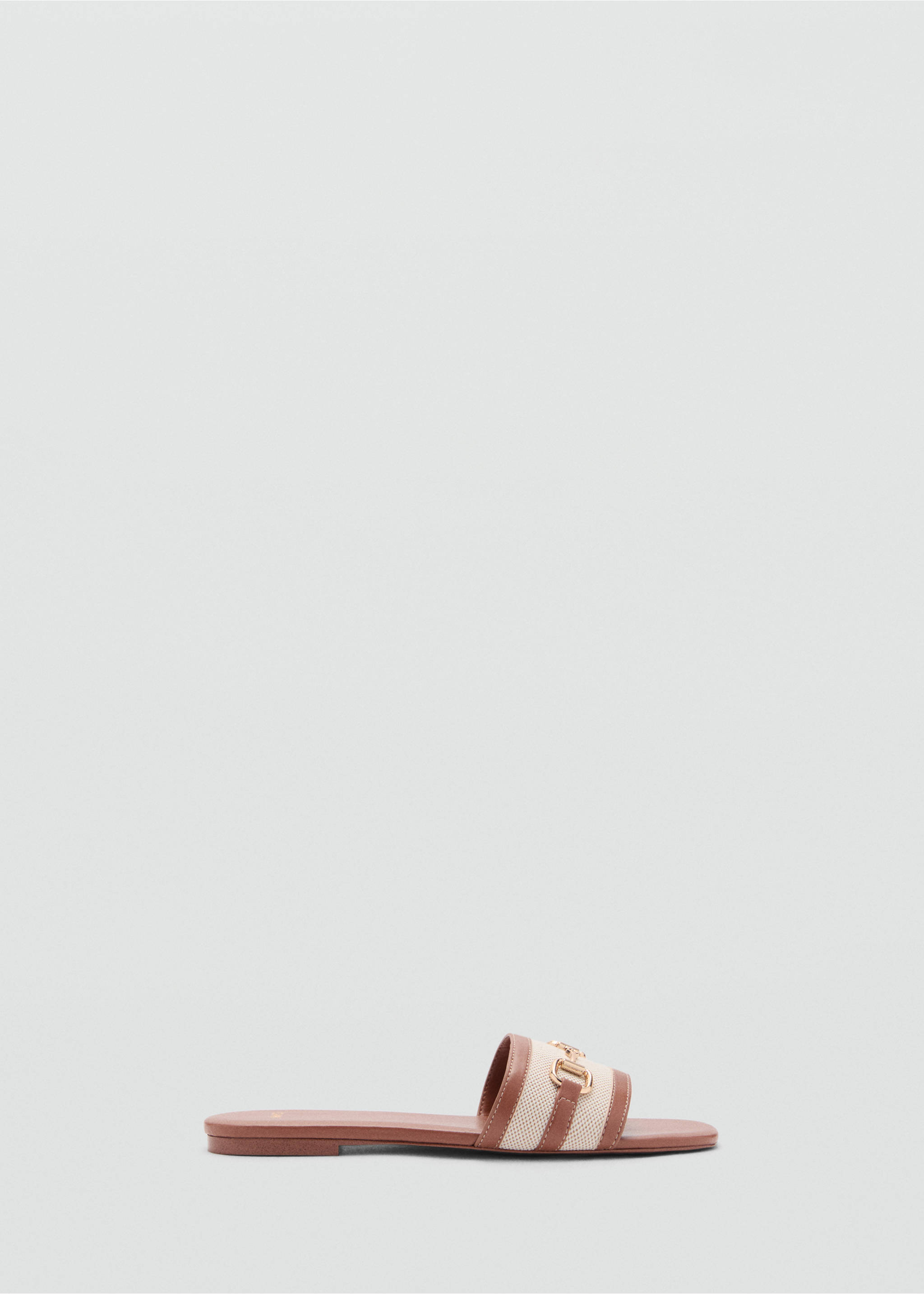 Sandals with buckle strap - Article without model, Leather. Ref: 17021131-00.