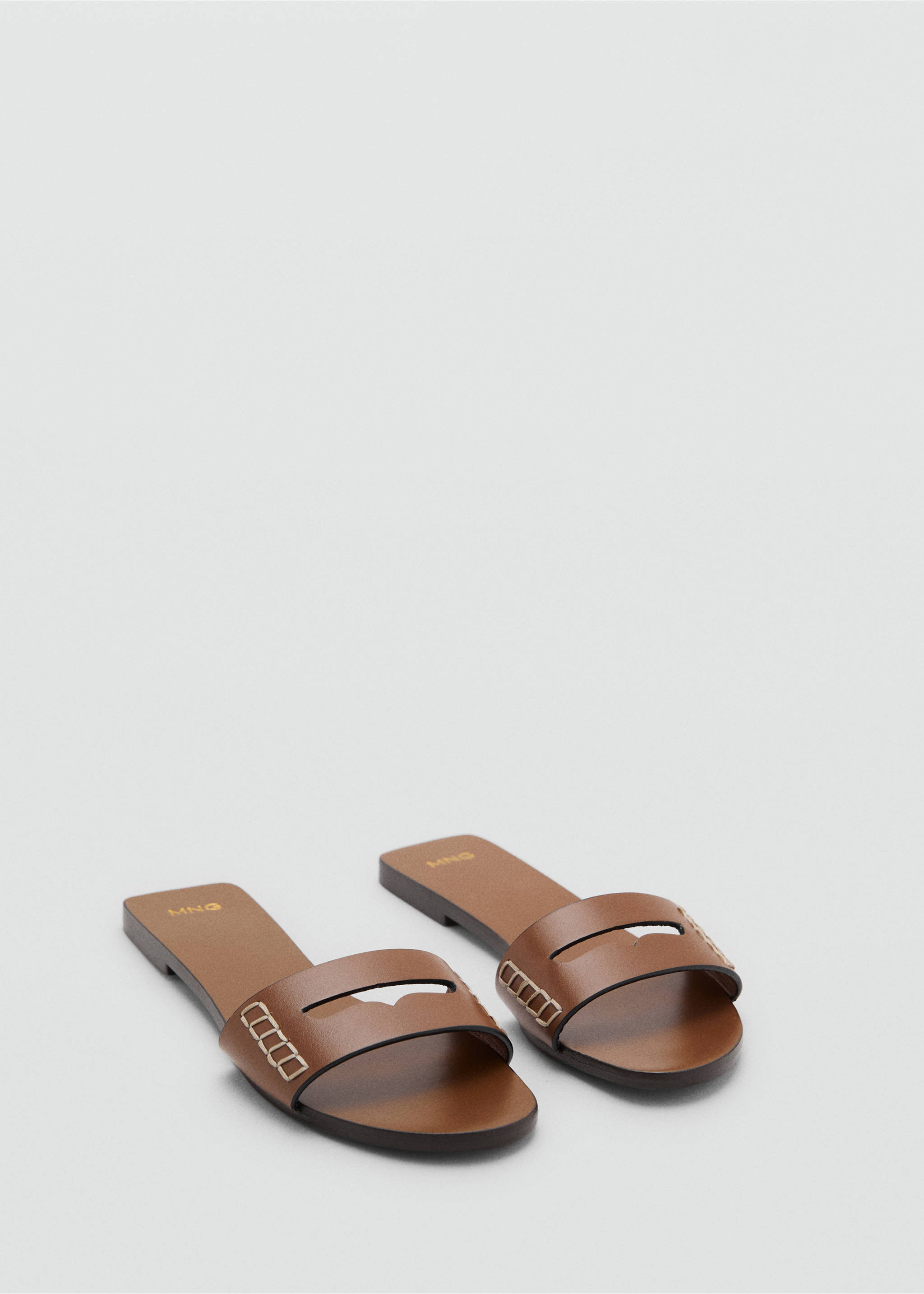 Leather sandals with a wide strap - Medium plane, Leather. Ref: 17021133-00.
