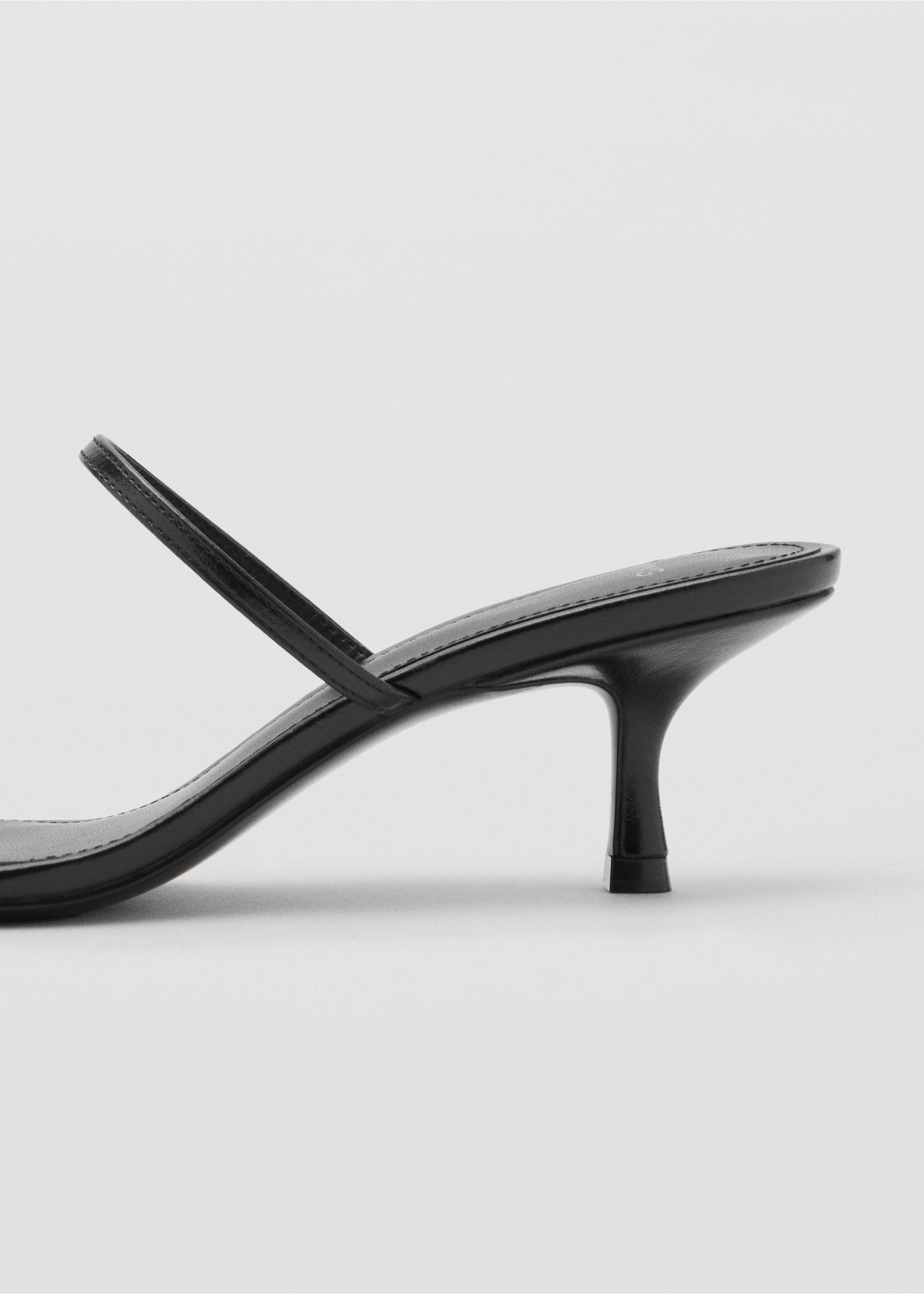 Heeled sandals with metallic detail - Details of the article 1, Black. Ref: 17021142-00.