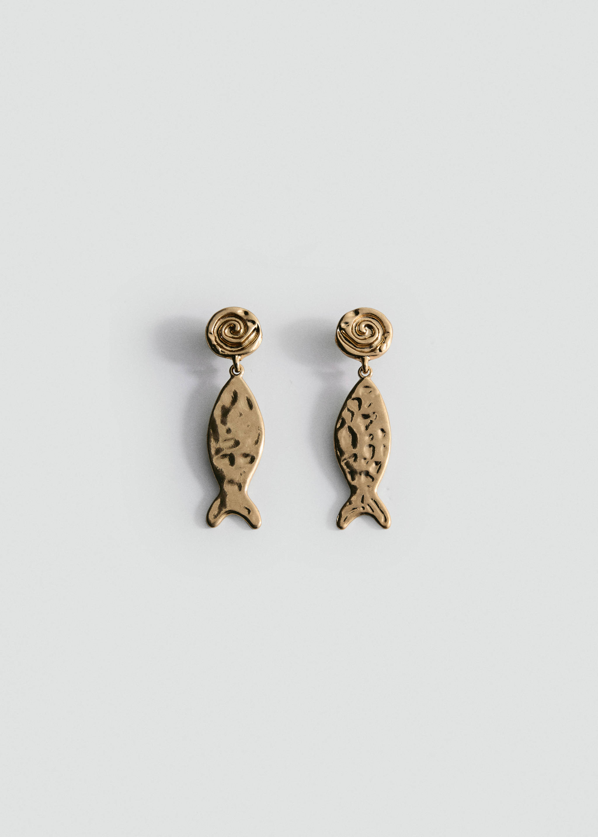 Boucles d'oreilles poisson texturé - Article sans modèle