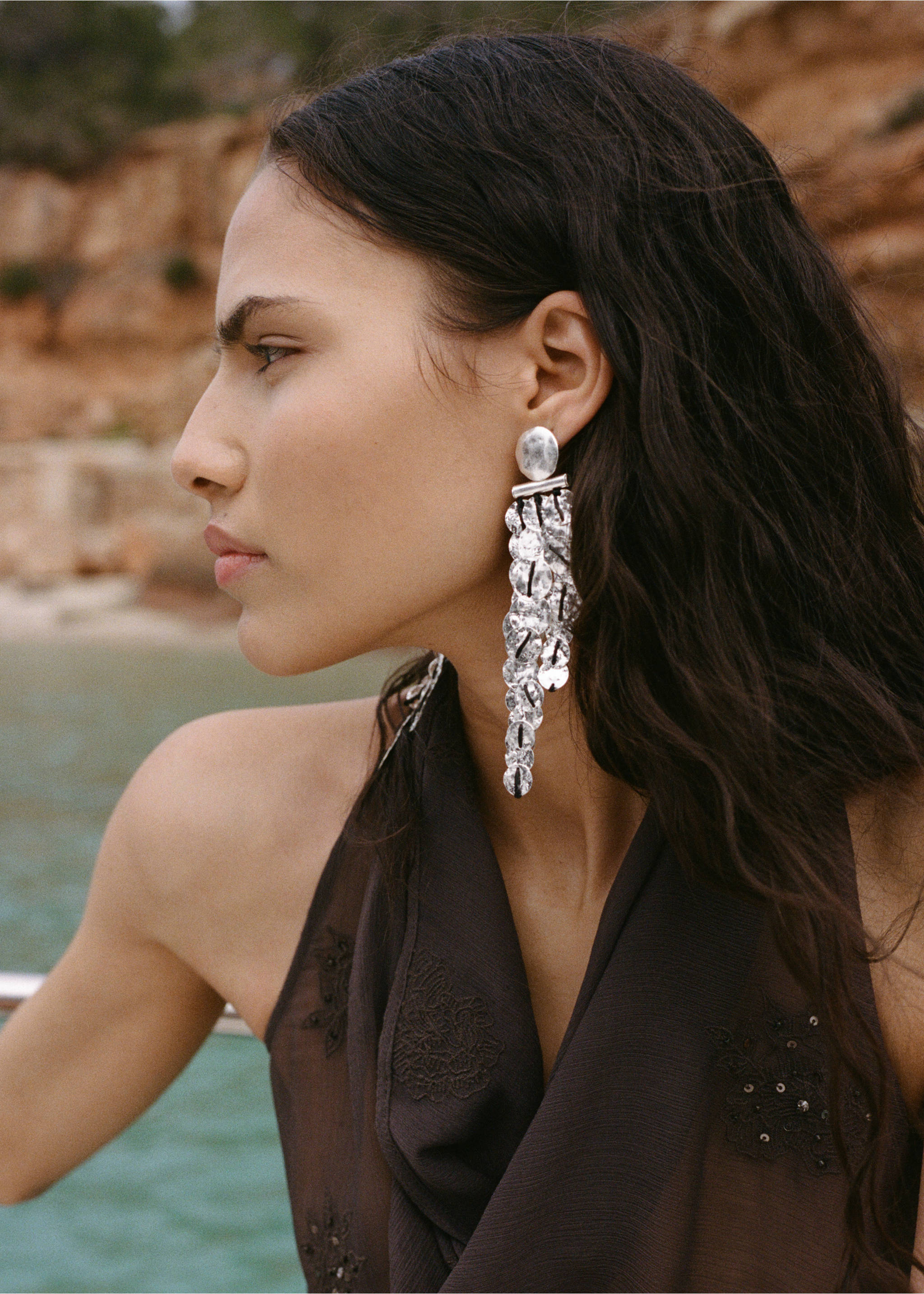 Iron bead waterfall earrings - General plane, Silver. Ref: 17021150-00.