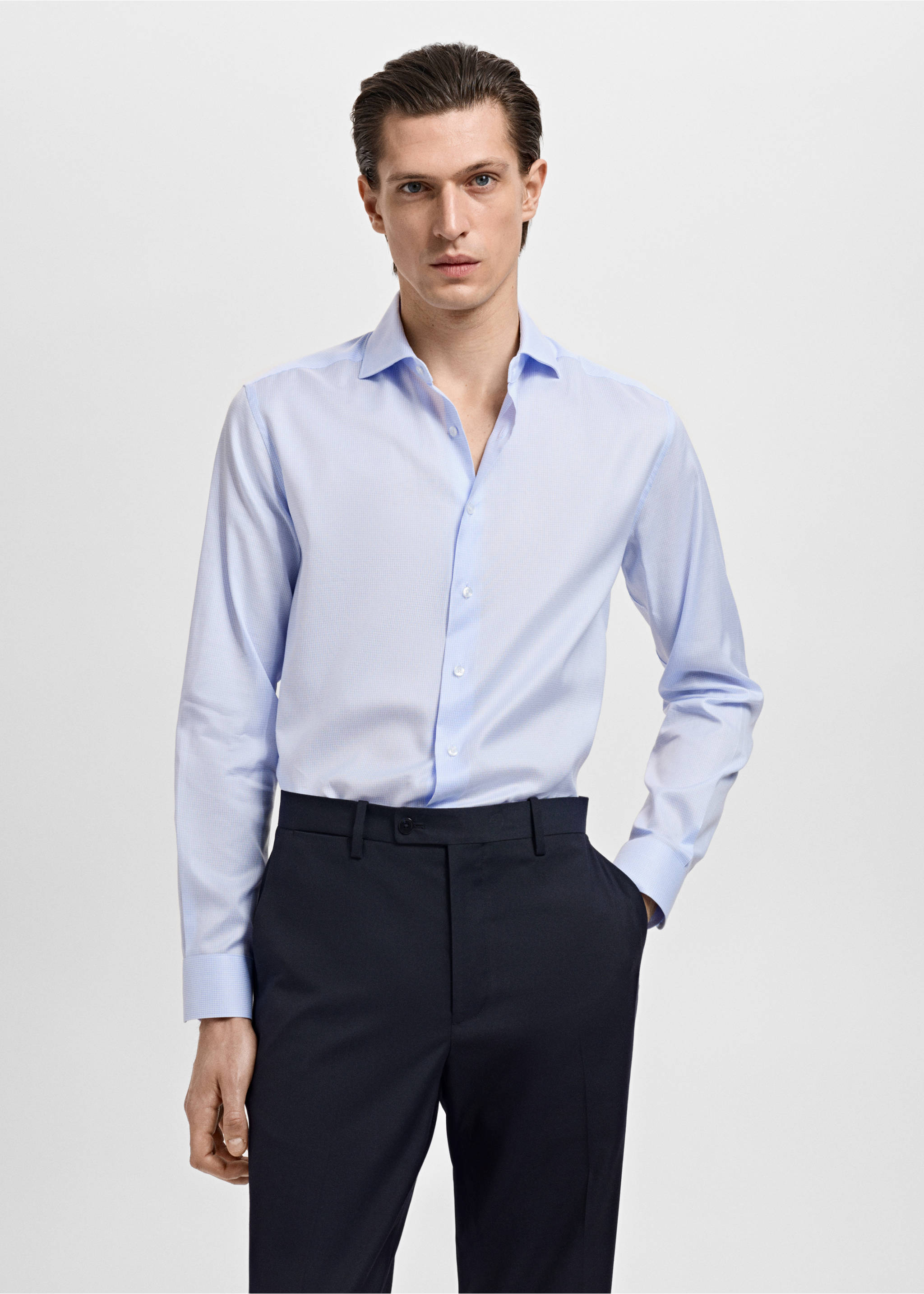 Camisa traje slim fit twill microestampado - Plano medio, Azul celeste. Ref: 17021177-00.