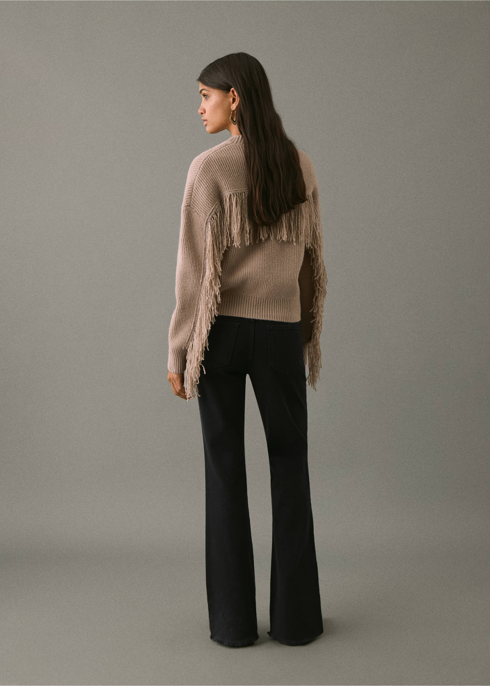 Flared jeans with studs - Reverse of the article, Black denim. Ref: 17021183-00.