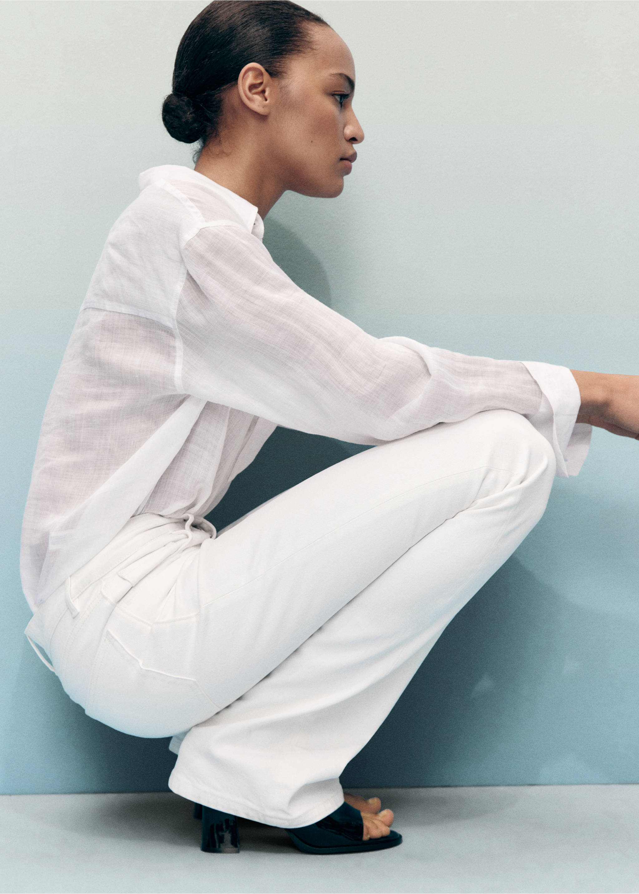 Fiona flared mid-rise jeans - Details of the article 2, White. Ref: 17021189-00.