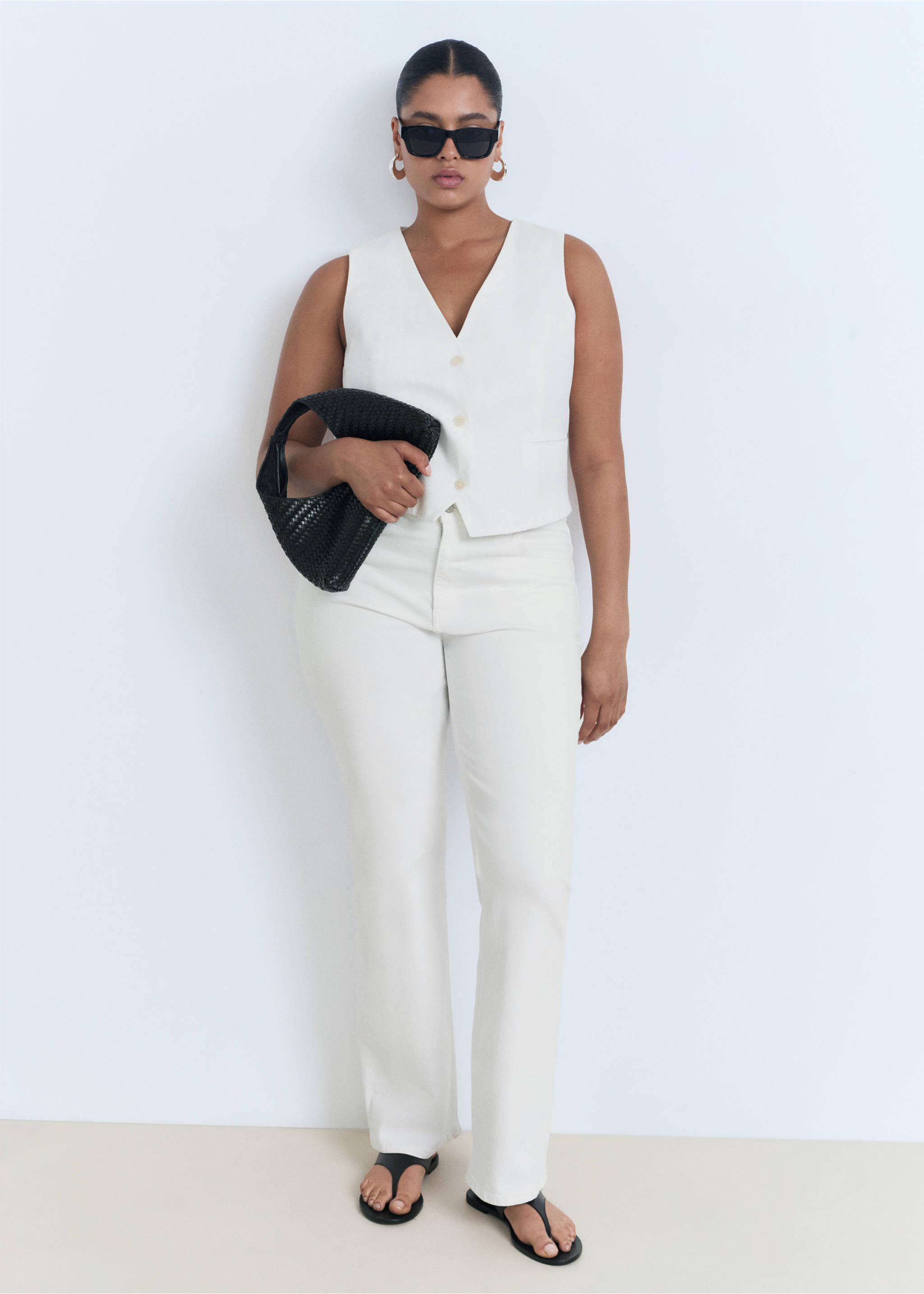 Fiona flared mid-rise jeans - Details of the article 3, White. Ref: 17021189-00.