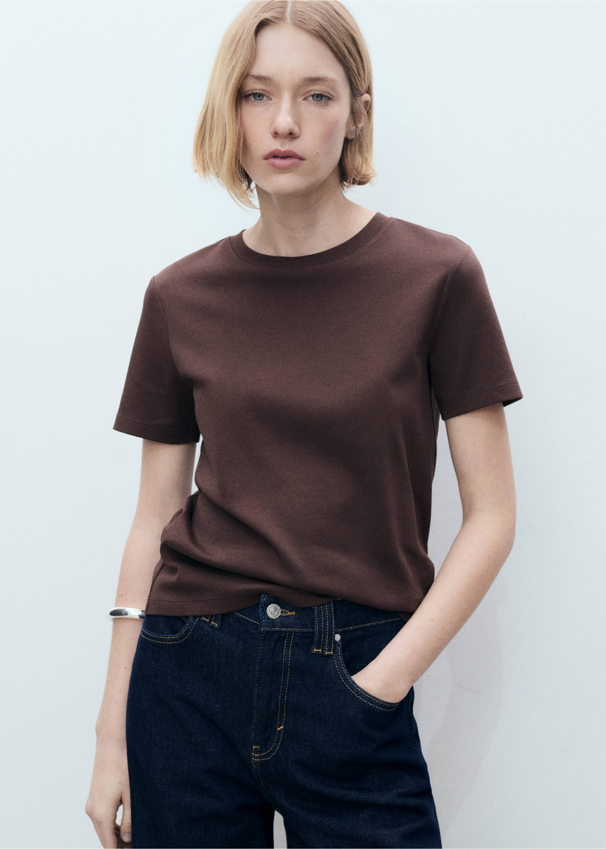 Bavlněné tričko s krátkým rukávem - Náhled ve středové rovině, Čokoládová. Ref: 17021197-00.