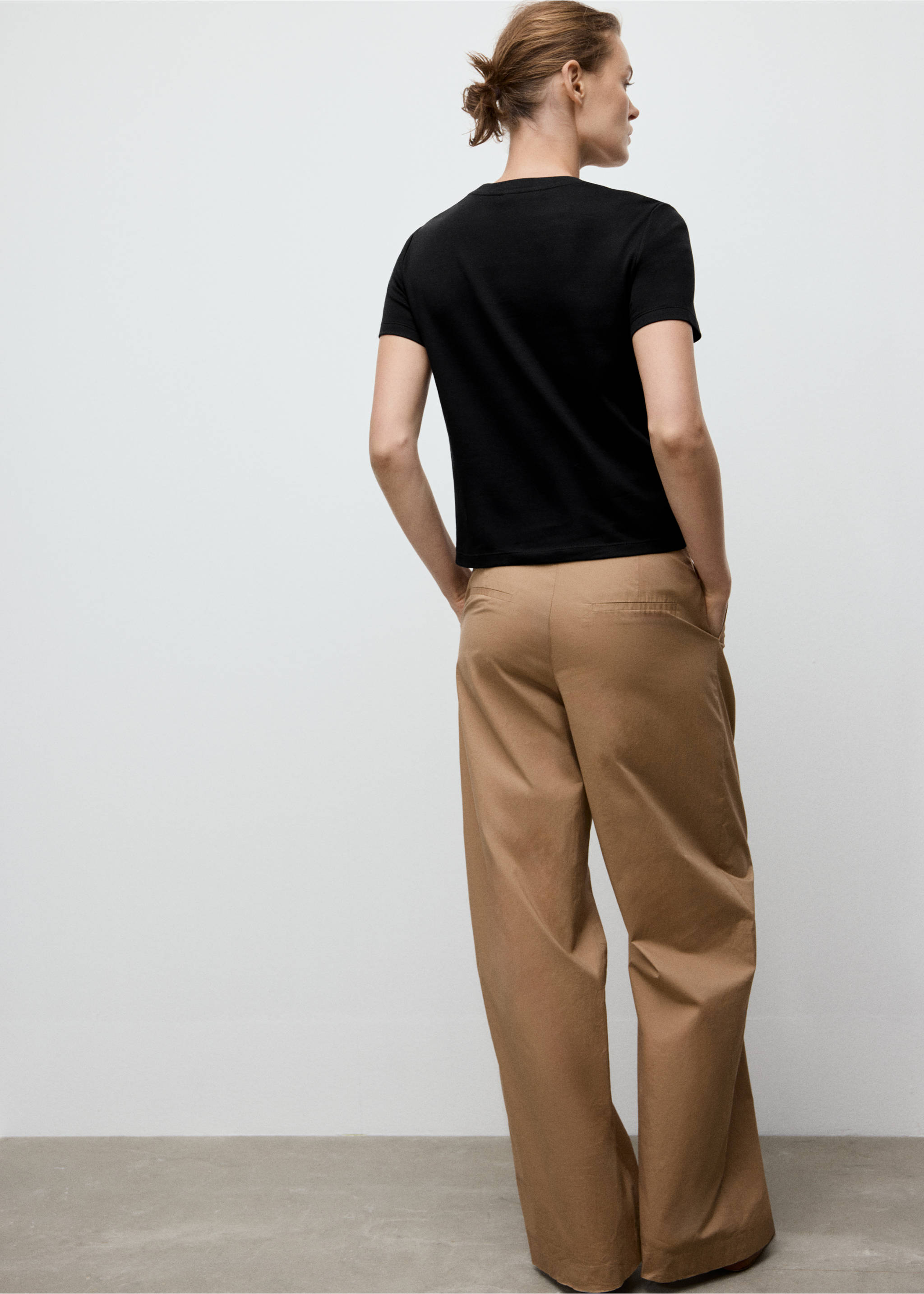 Cotton short-sleeved t-shirt - Reverse of the article, Black. Ref: 17021197-00.