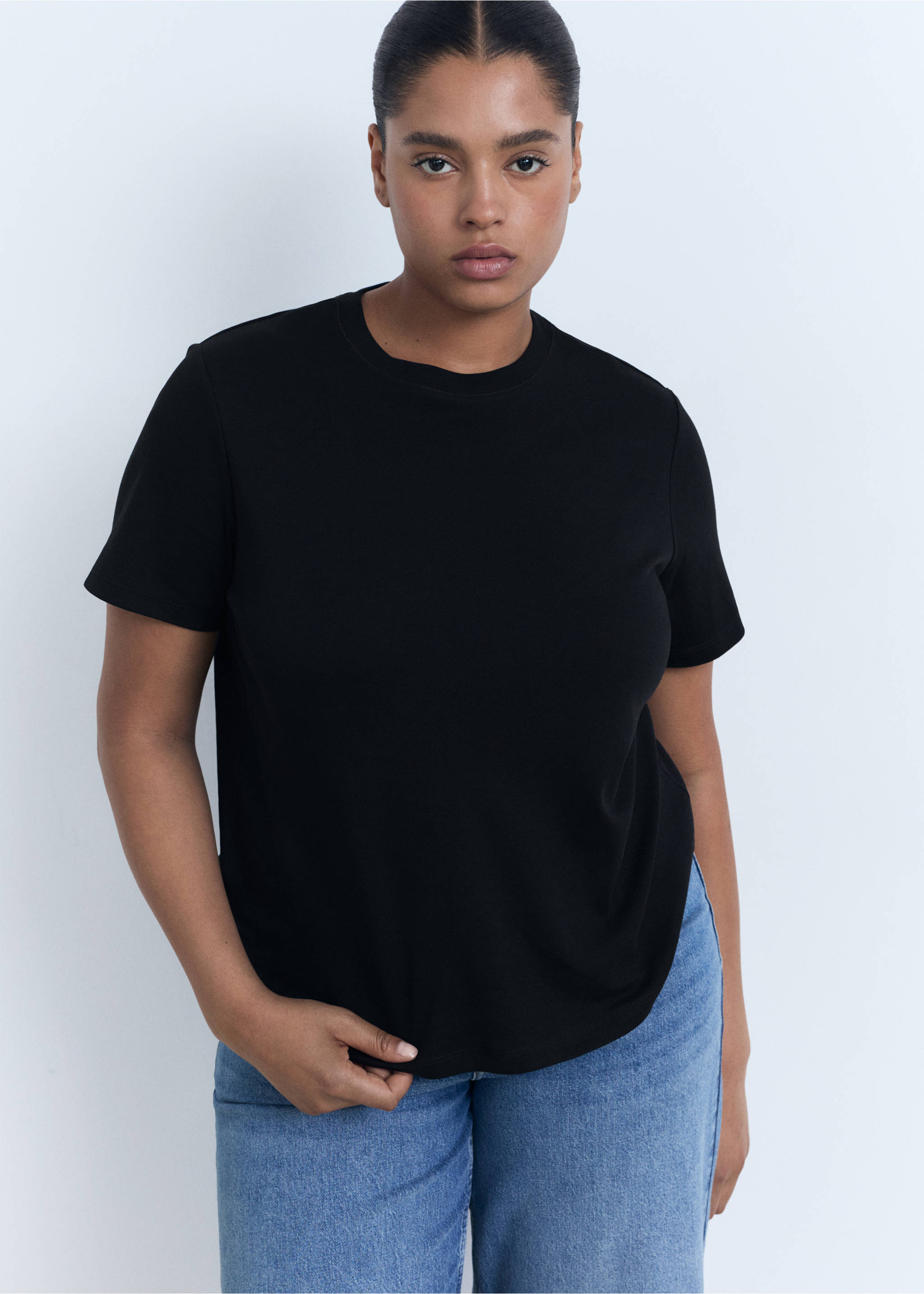 Cotton short-sleeved t-shirt - Details of the article 5, Black. Ref: 17021197-00.