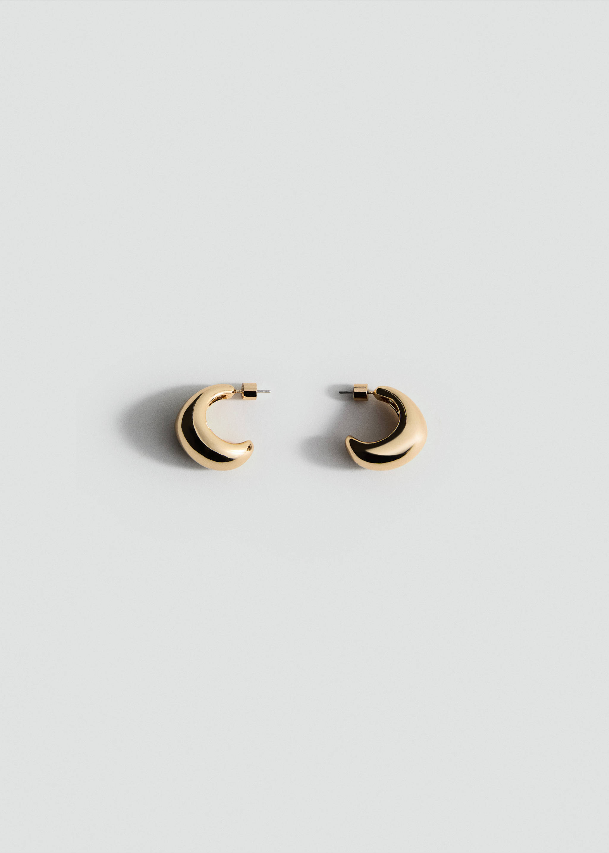 Volume hoop earrings - Article without model, Gold. Ref: 17021199-00.