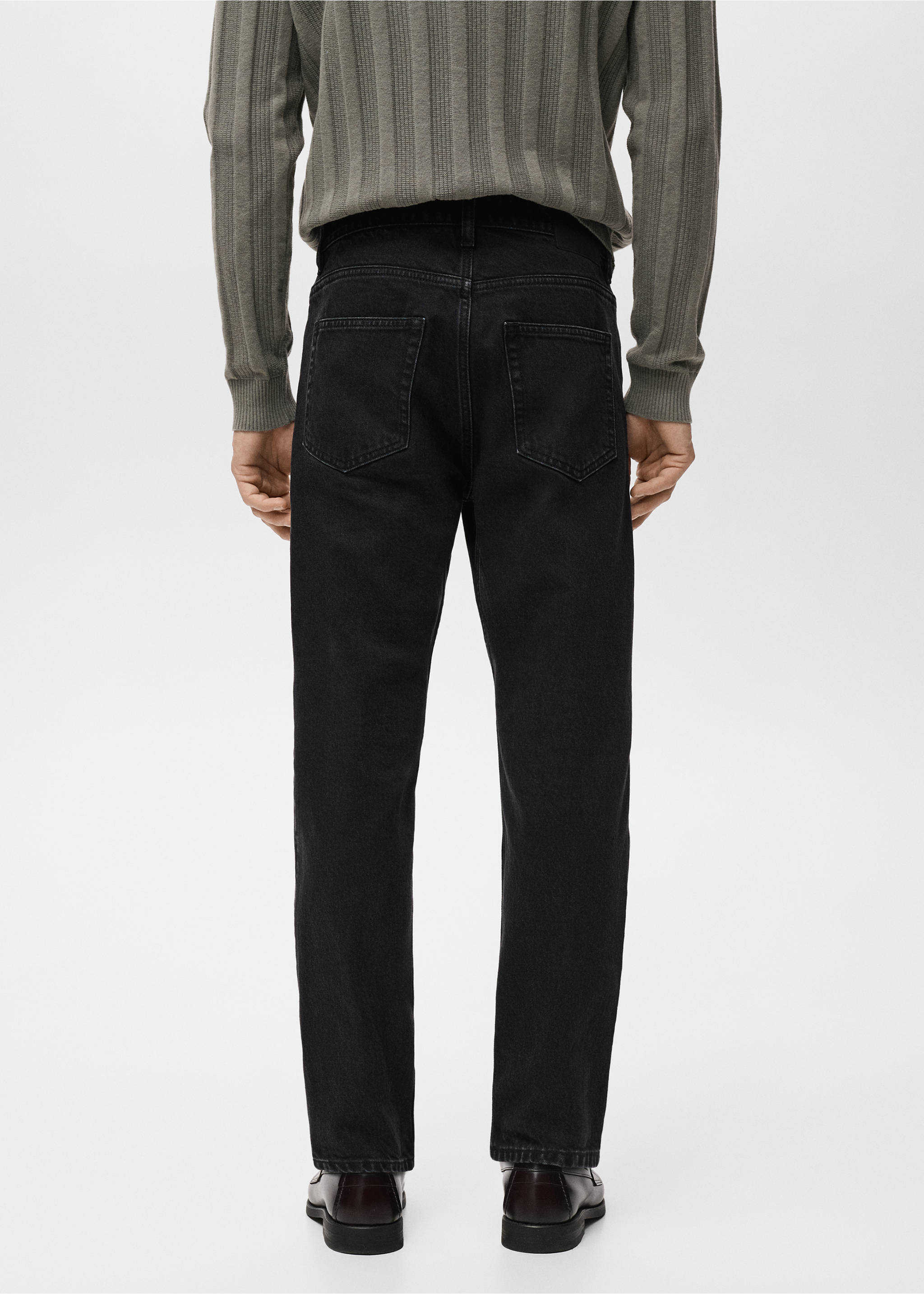 Ben Jeans im Cropped Tapered Fit - Rückseite des Artikels, Black denim. Ref: 17021223-00.