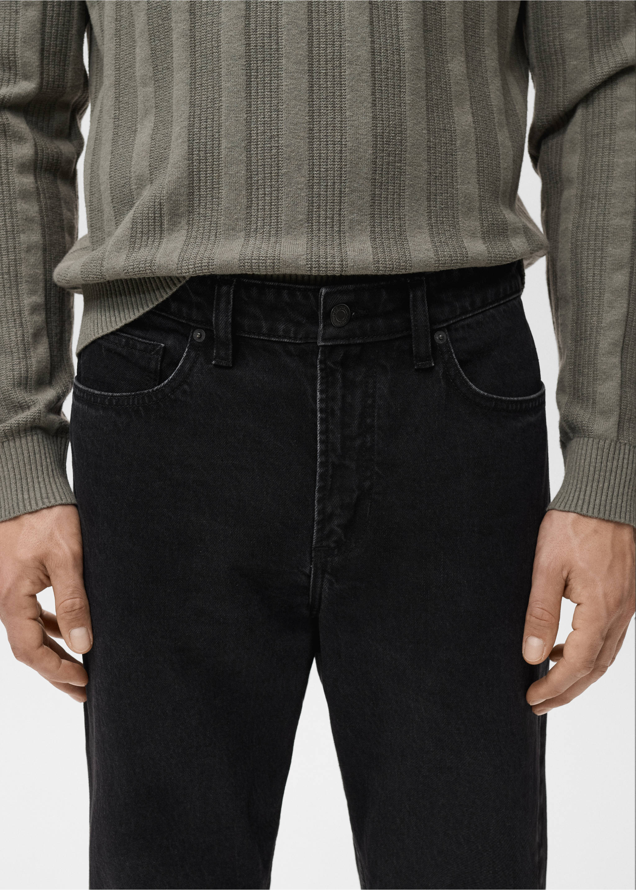Ben Jeans im Cropped Tapered Fit - Detail des Artikels 1, Black denim. Ref: 17021223-00.