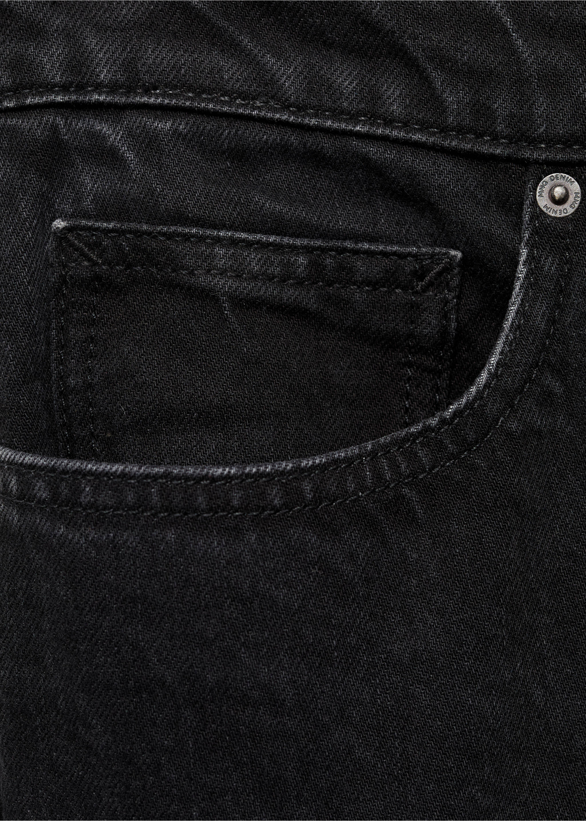 Ben Jeans im Cropped Tapered Fit - Detail des Artikels 0, Black denim. Ref: 17021223-00.