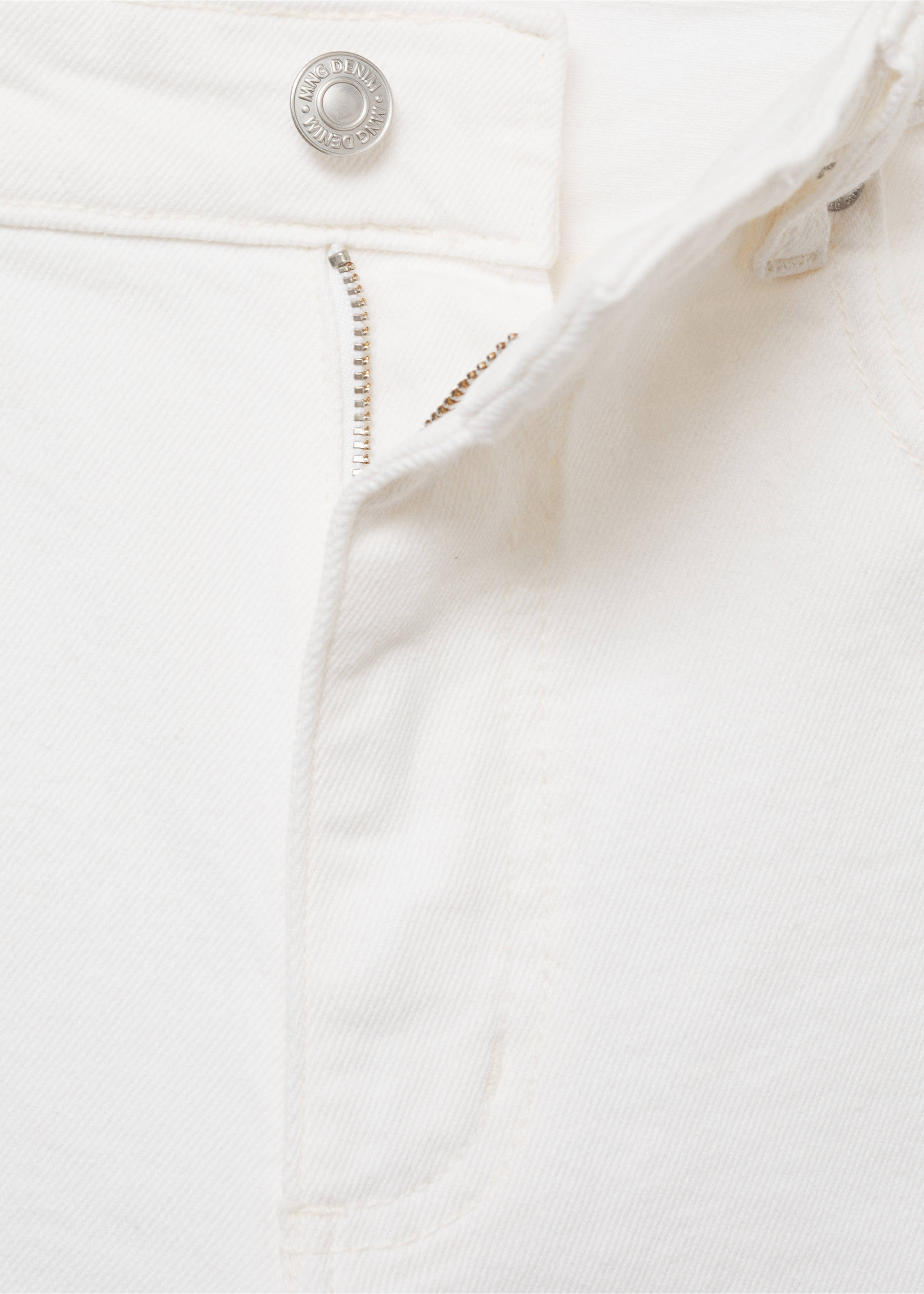 Bermuda en jean slim fit - Détail de l'article 8, Blanc cassé. Ref: 17021224-00.