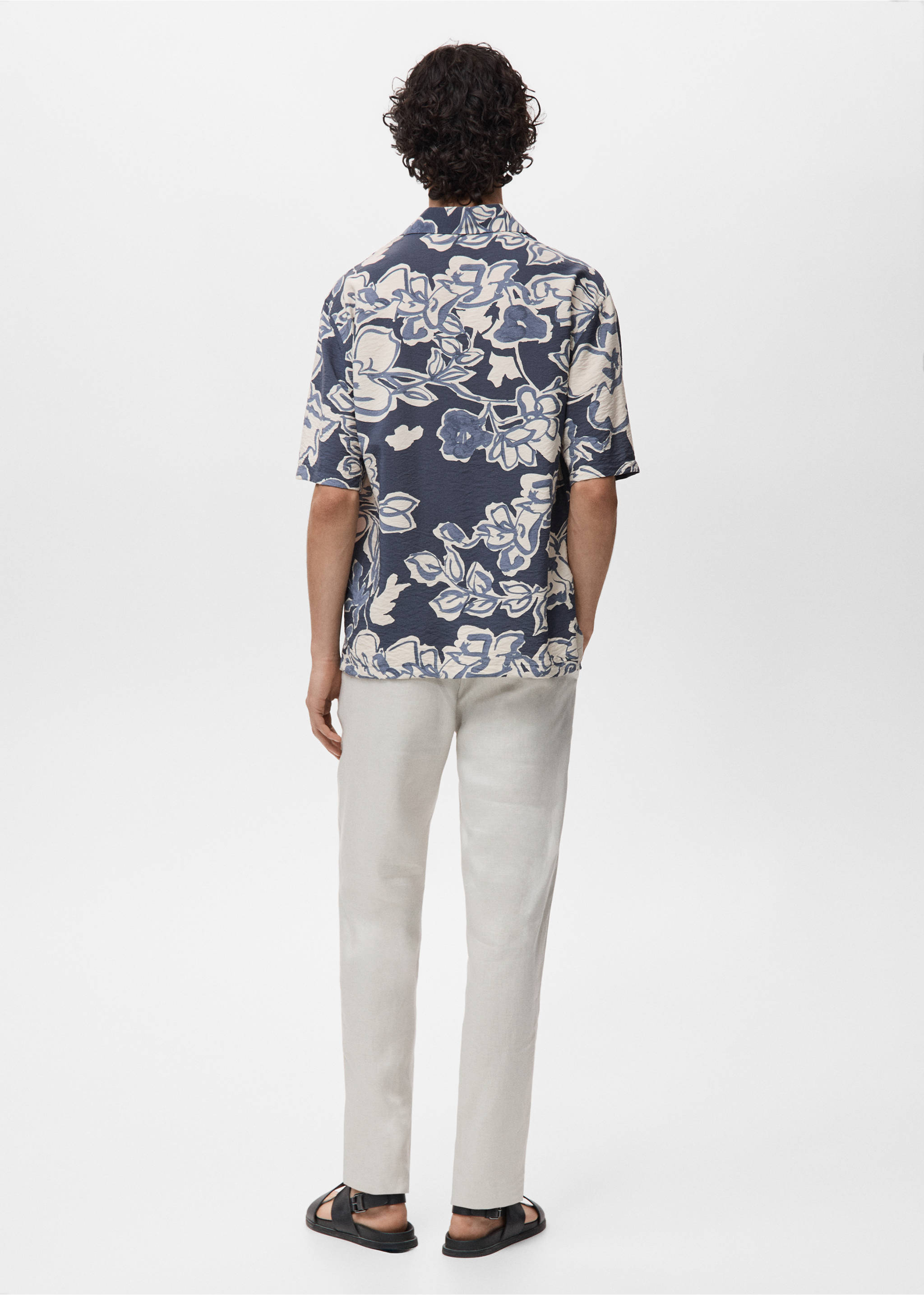 Creased-effect floral shirt - Reverse of the article, Navy. Ref: 17021231-00.