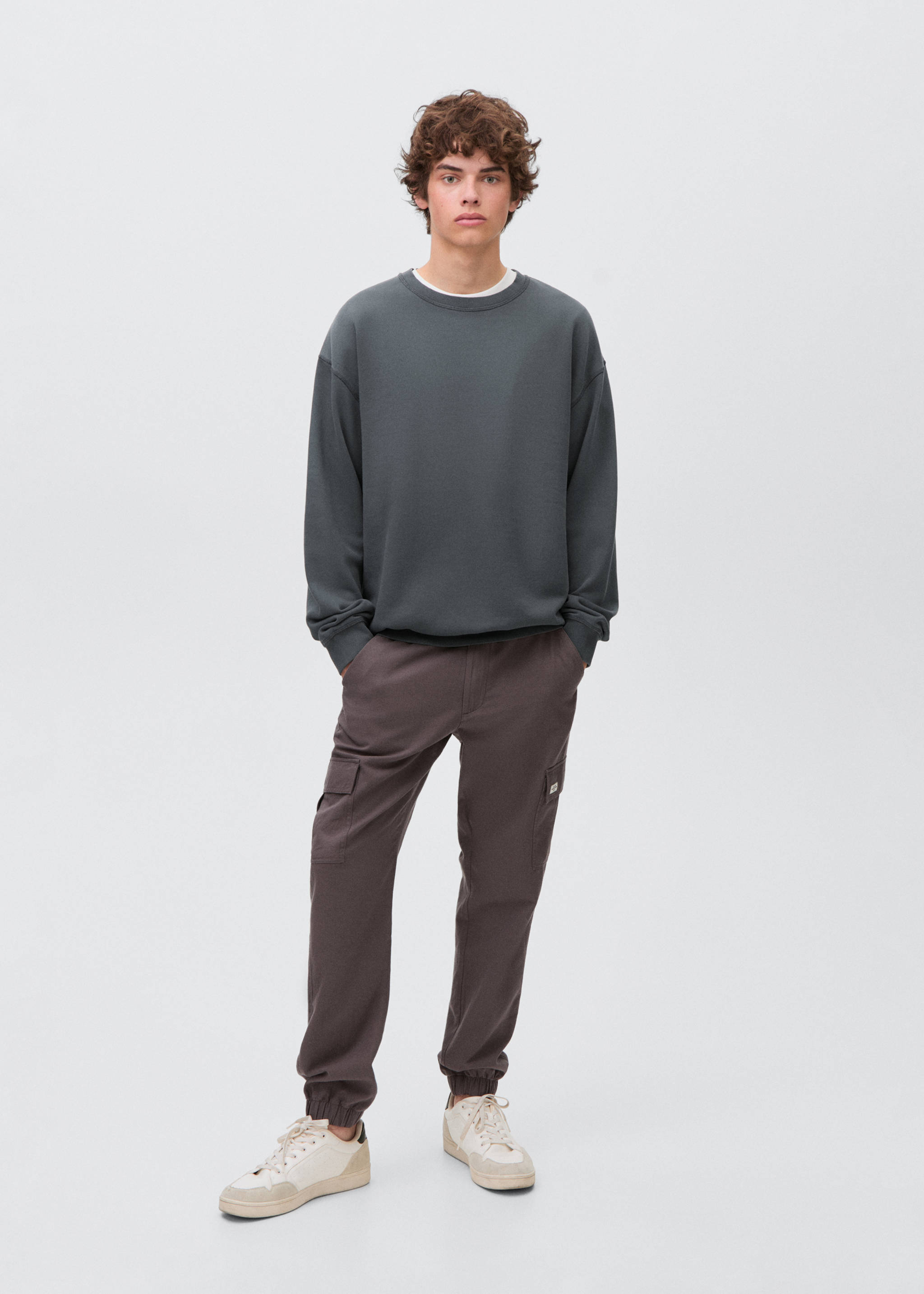 Basic-Baumwollsweatshirt - Allgemeine Ansicht