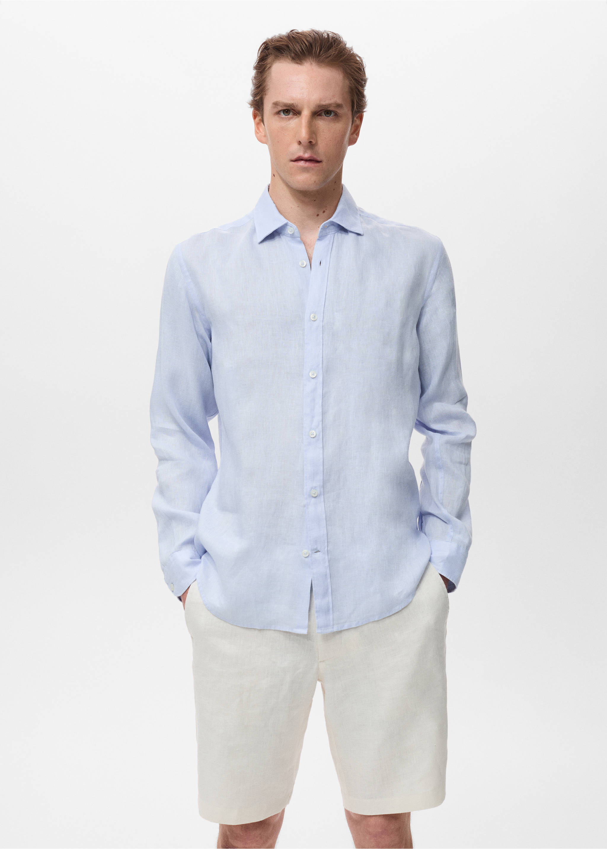 100% linen regular-fit shirt - Medium plane, Sky Blue. Ref: 17021250-00.
