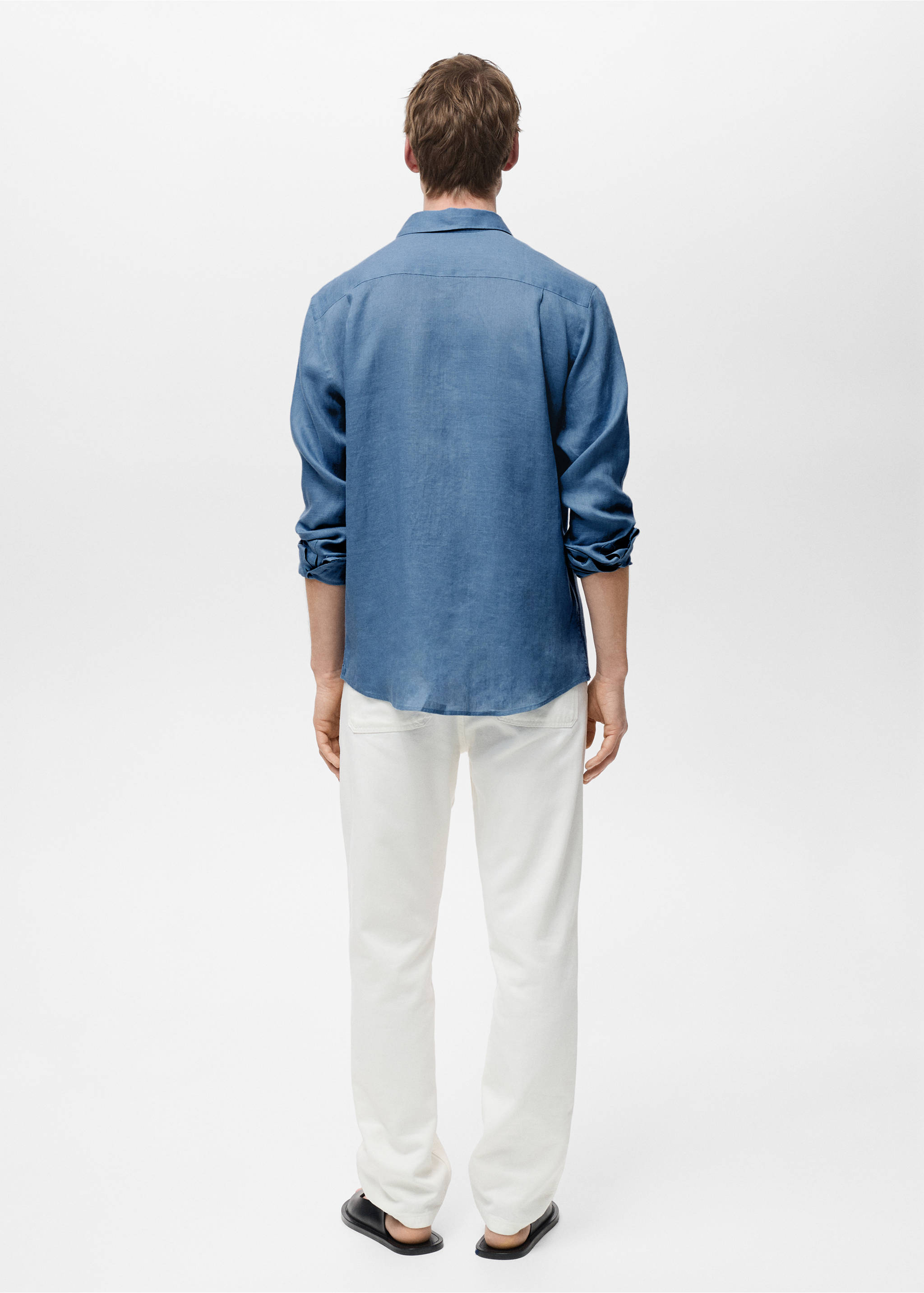 100% linen regular-fit shirt - Reverse of the article, China Blue. Ref: 17021250-00.