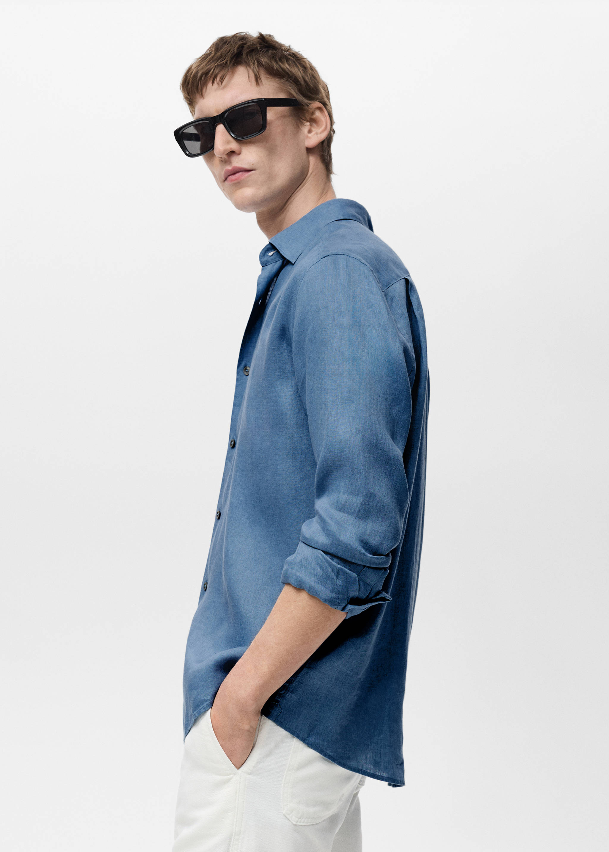100% linen regular-fit shirt - Details of the article 1