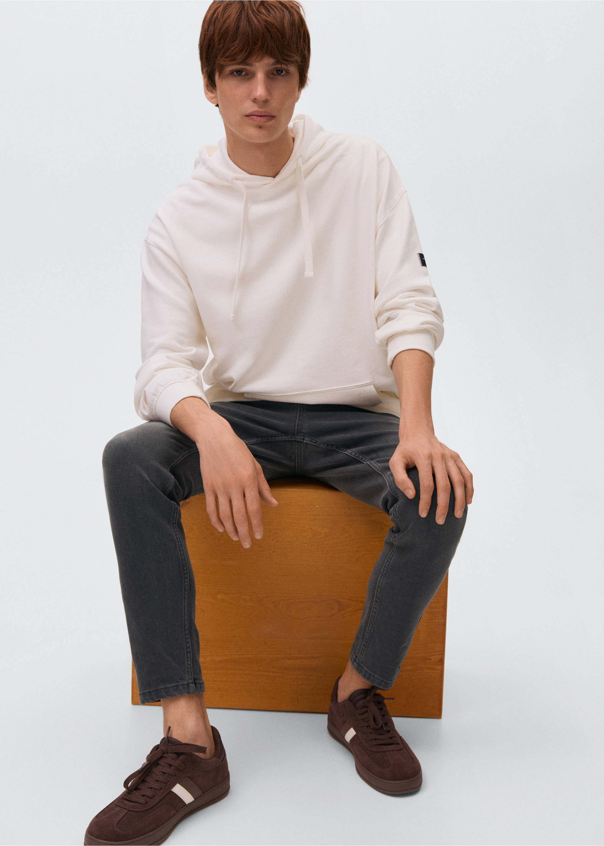 Skinny-fit jeans - Details of the article 1, Denim Grey. Ref: 17021255-00.