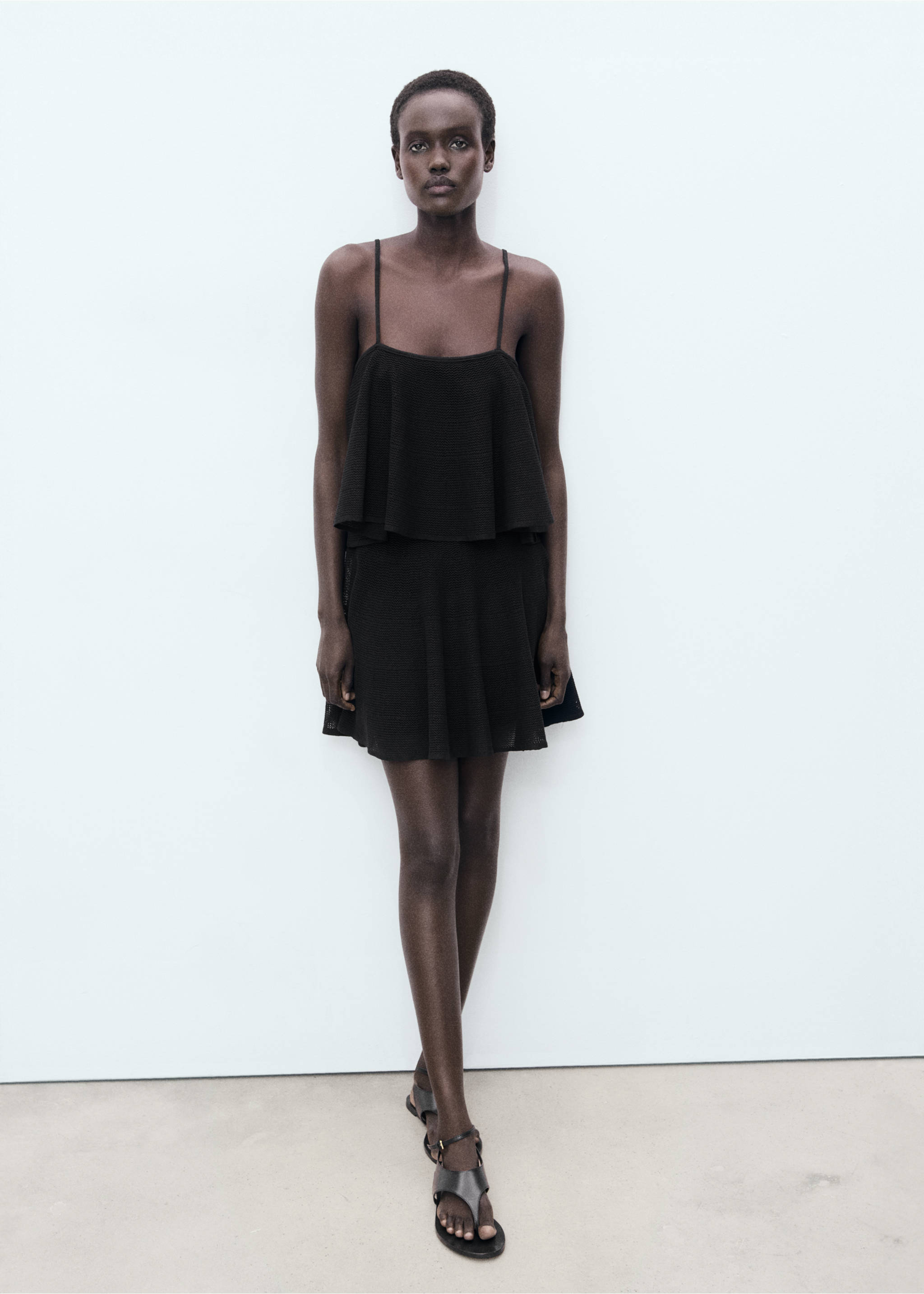 Ruffle knit dress - General plane, Black. Ref: 17021263-00.
