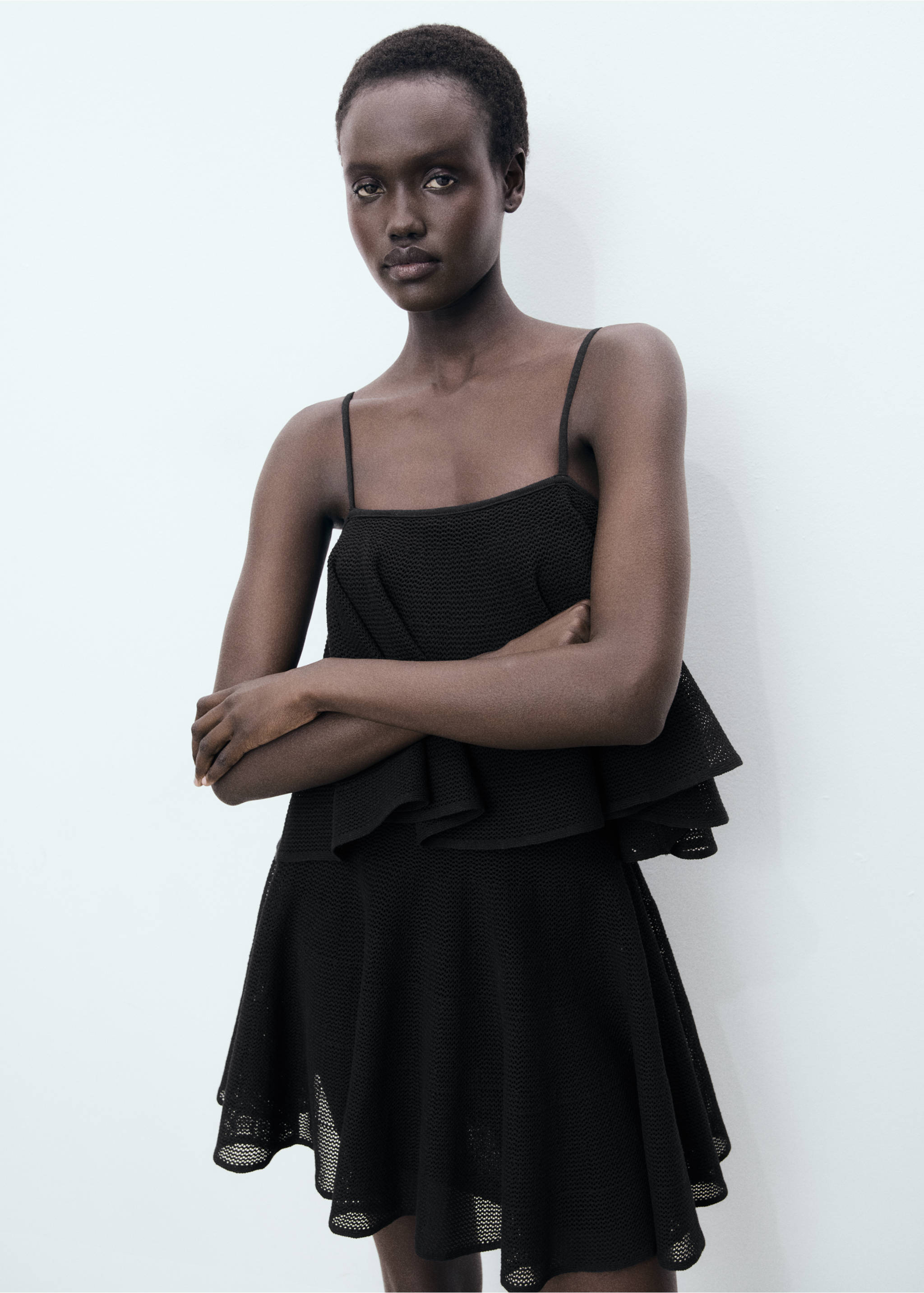 Ruffle knit dress - Details of the article 1, Black. Ref: 17021263-00.