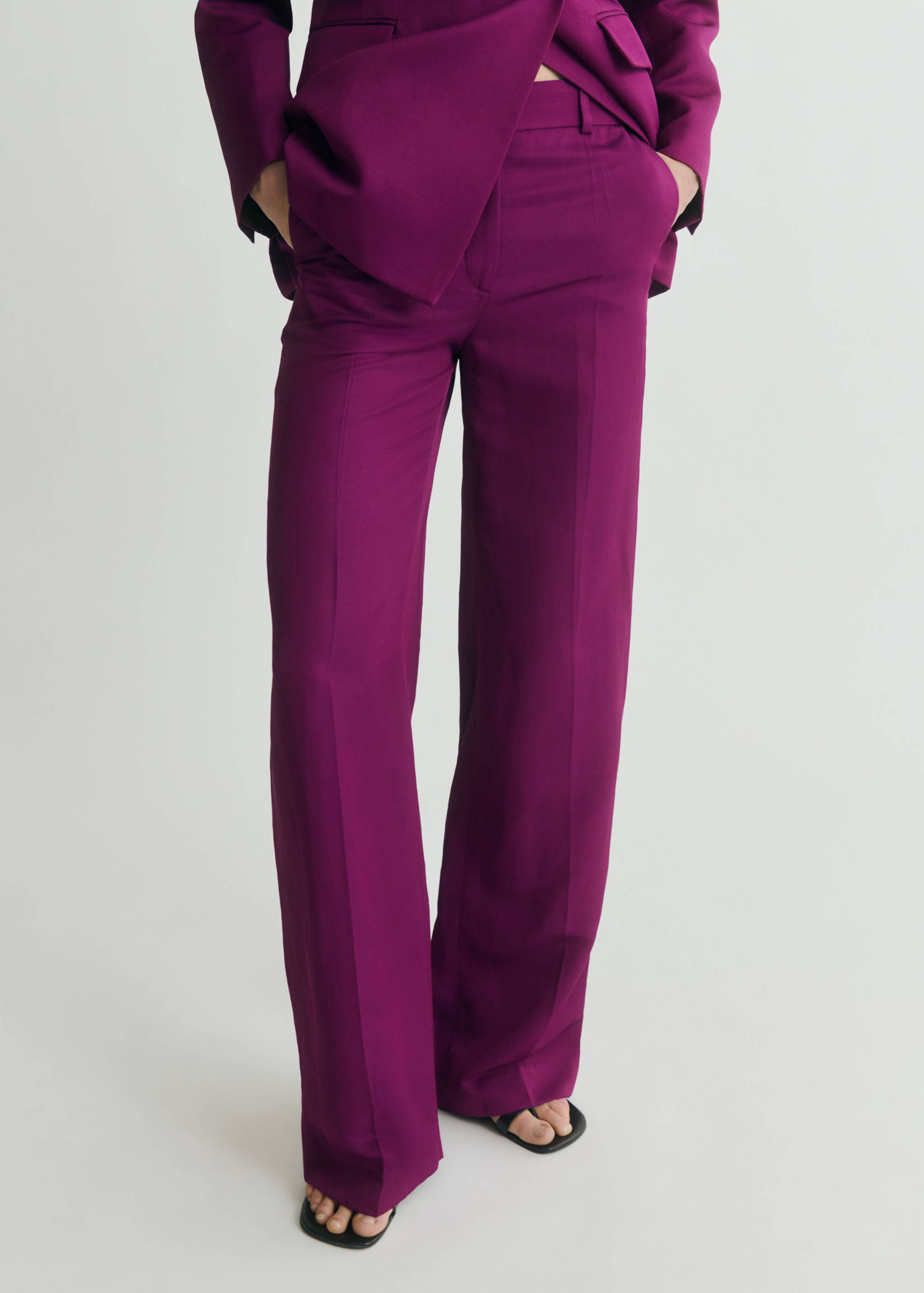 Rechte pantalon van een linnenblend - Middenvlak